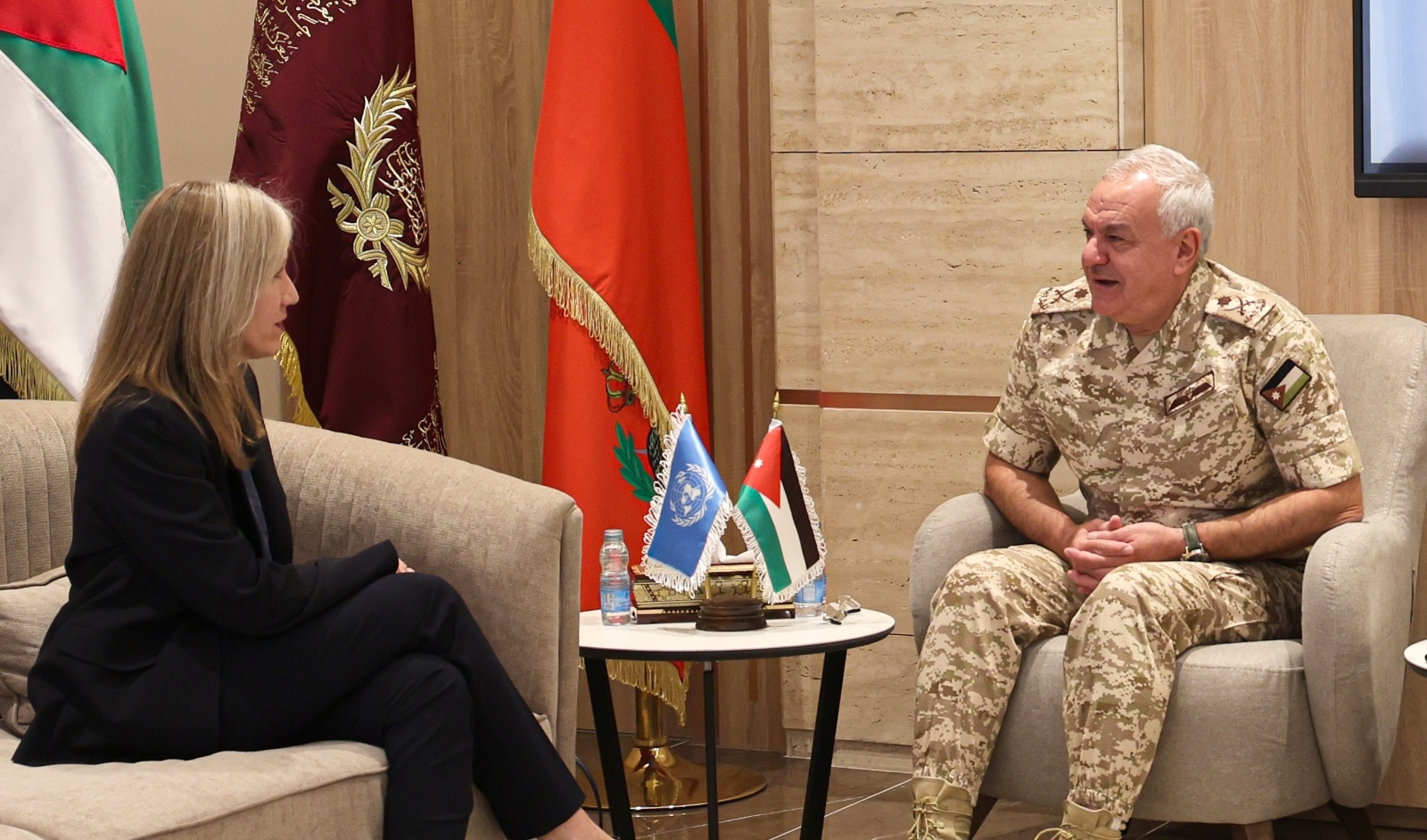 Army Chief, UN Coordinator Discuss Cooperation