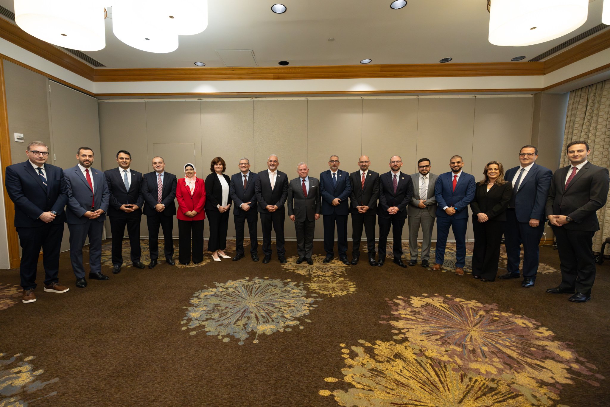 King meets with members of Jordanian American Physicians Association