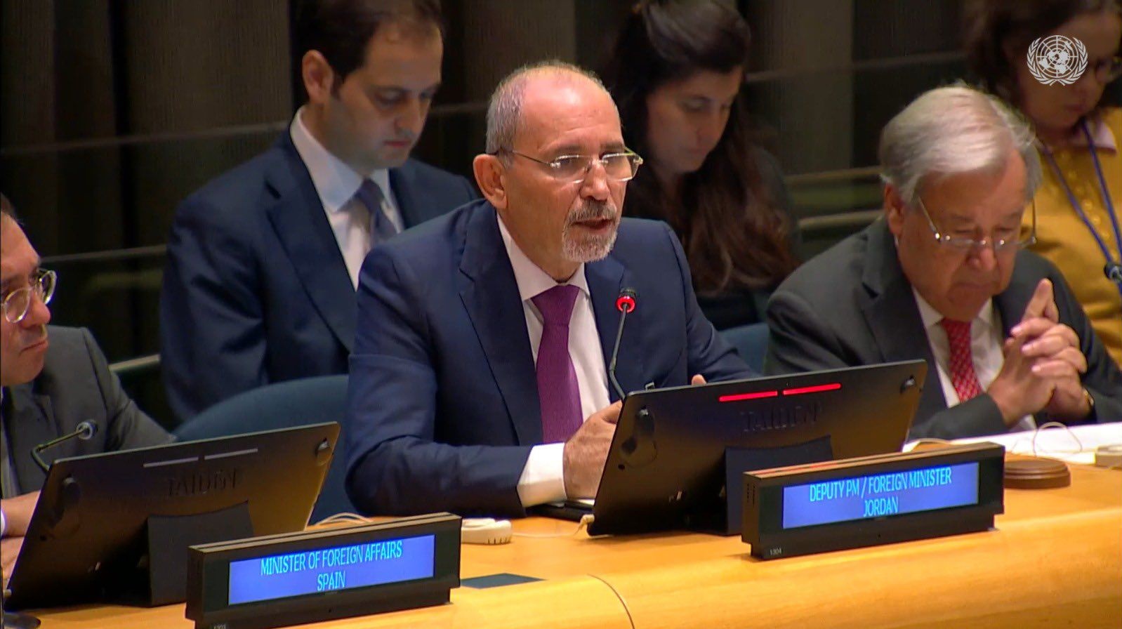 FM, Spanish and Brazilian counterparts chair meeting to mobilize support for UNRWA