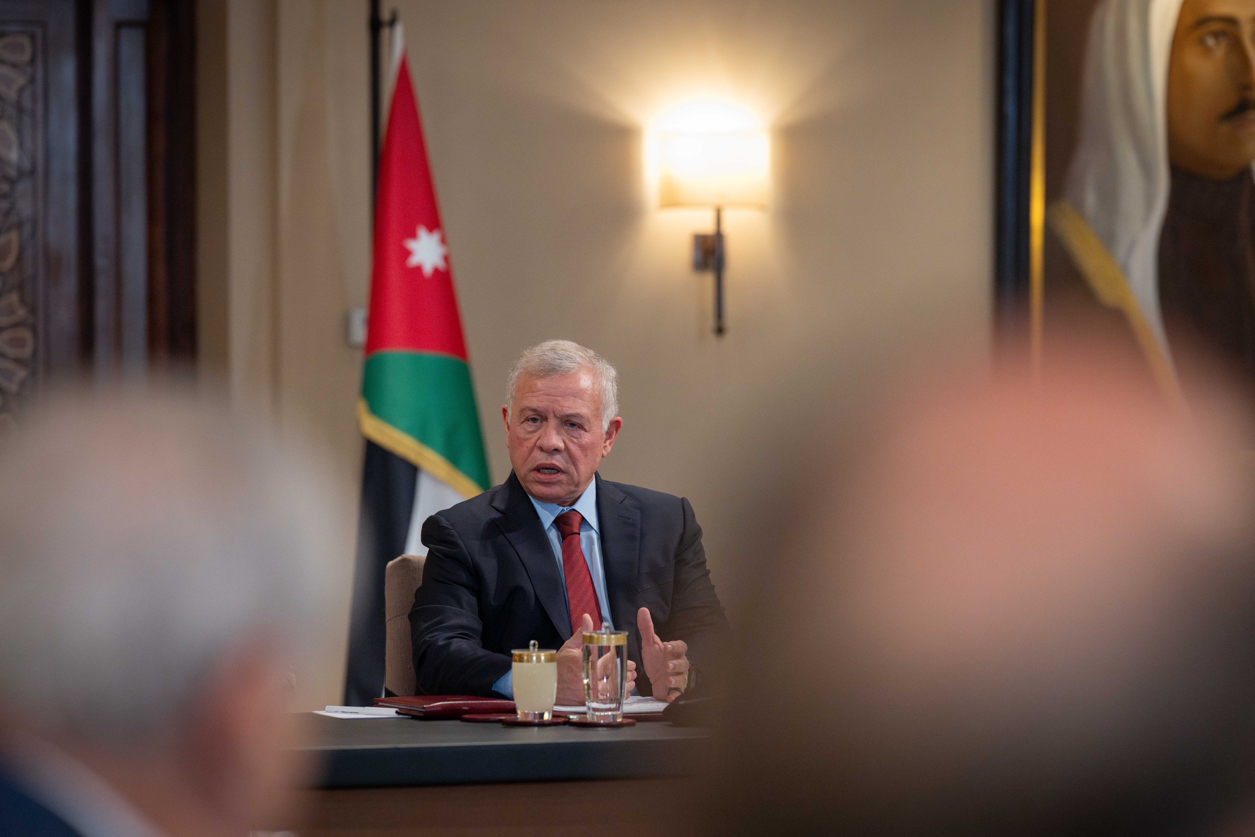 King meets with former PMs to discuss regional developments, New York visit