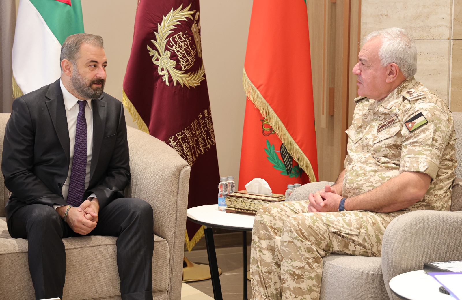 JAF, Defense Electronics Firm Explore Cooperation