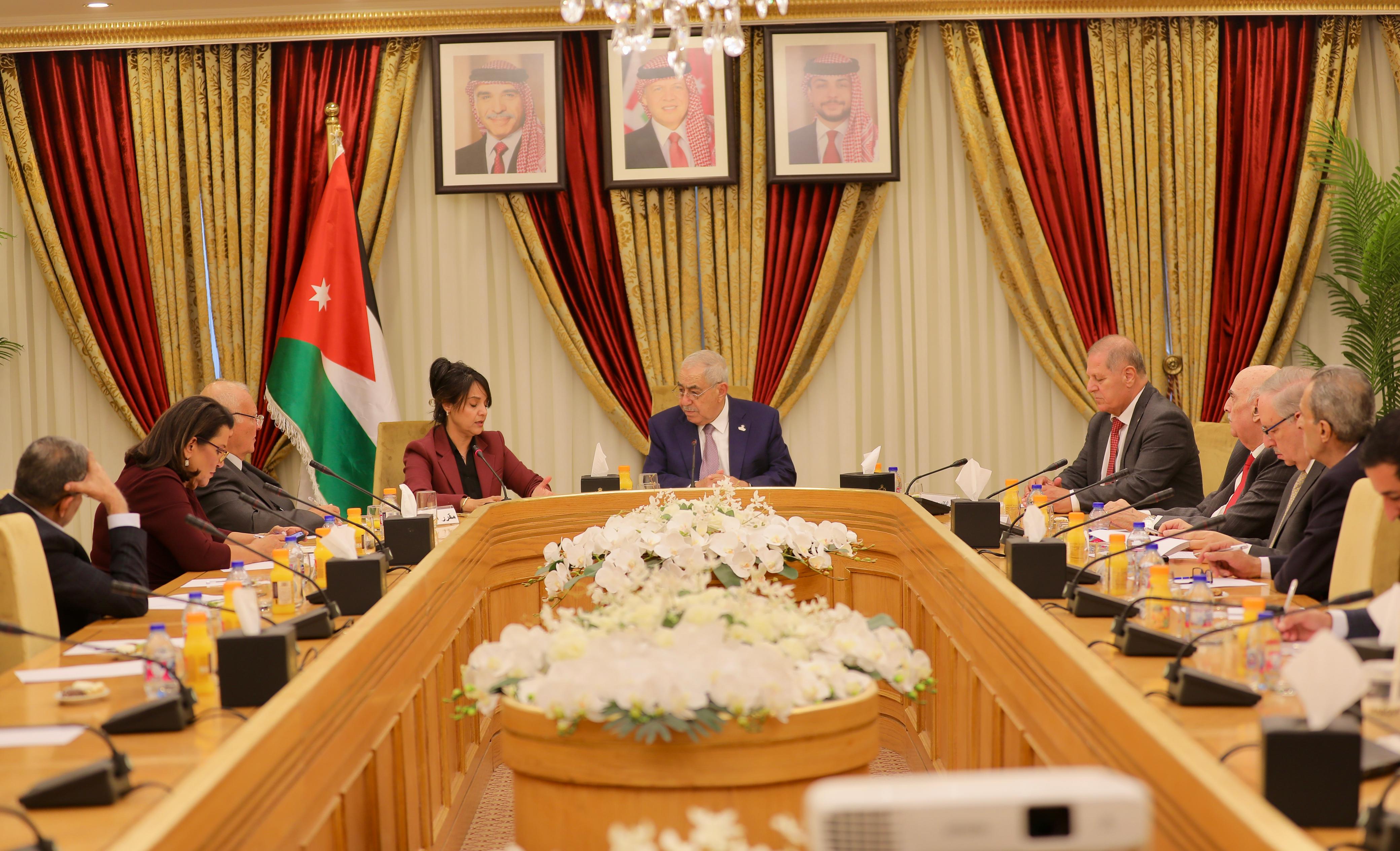 Senate Health Committee reviews sector strategy