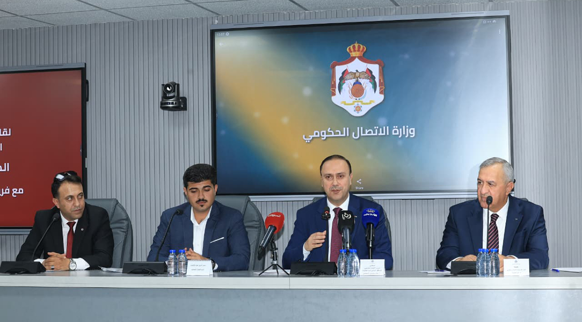 Momani commends Jordanian youth's volunteer roles, urges wider media engagement