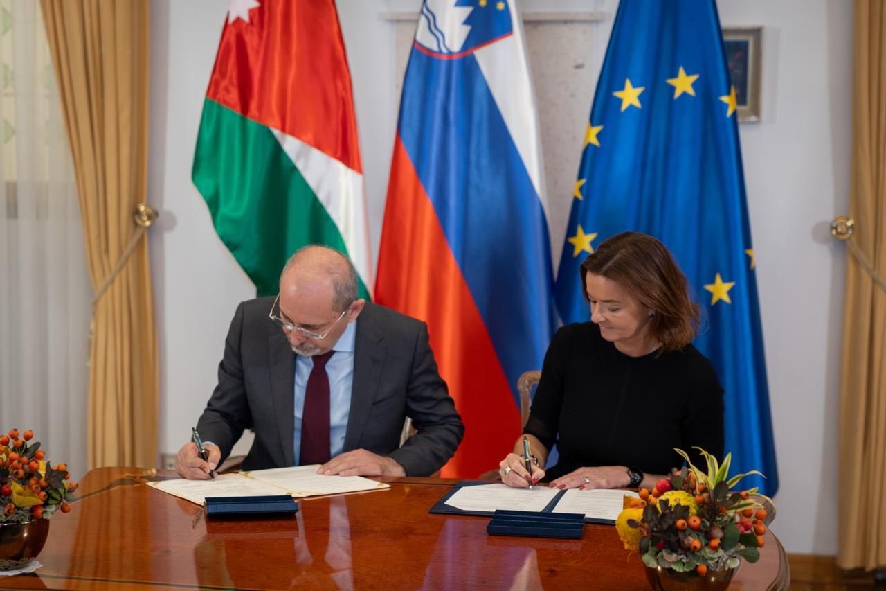 FM Meets Slovenian Counterpart