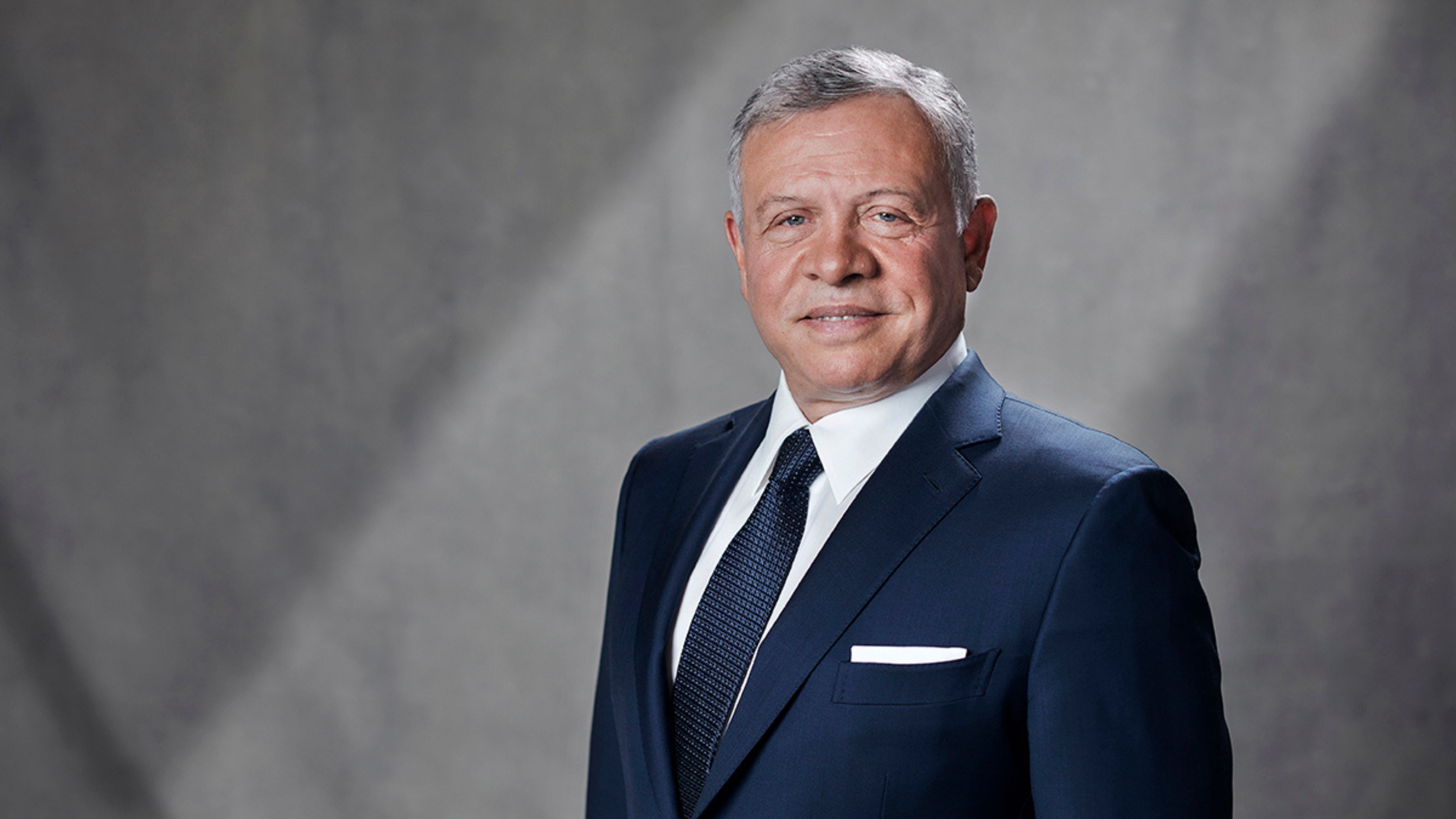 King meets with Pakistan army chief