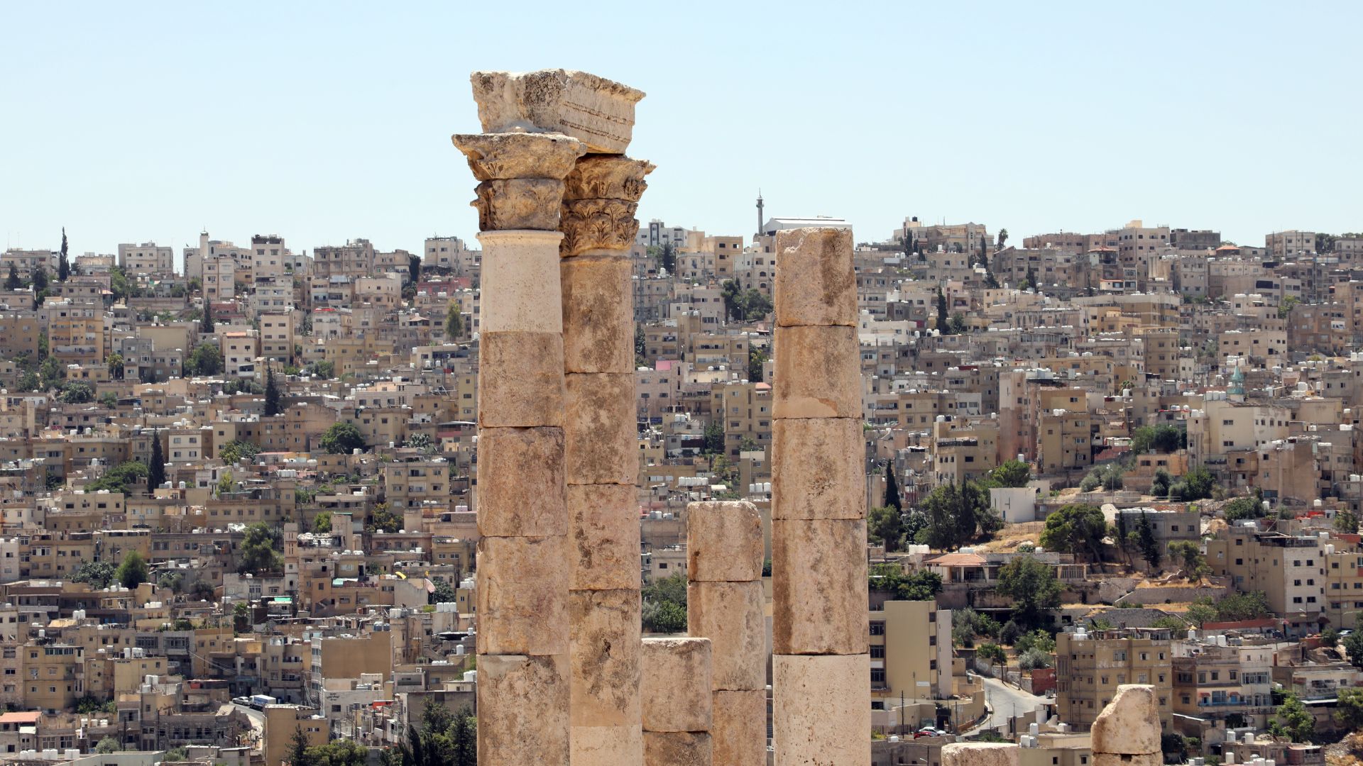 Warm Autumn Day Tuesday, Followed by Mild, Pleasant Midweek Weather