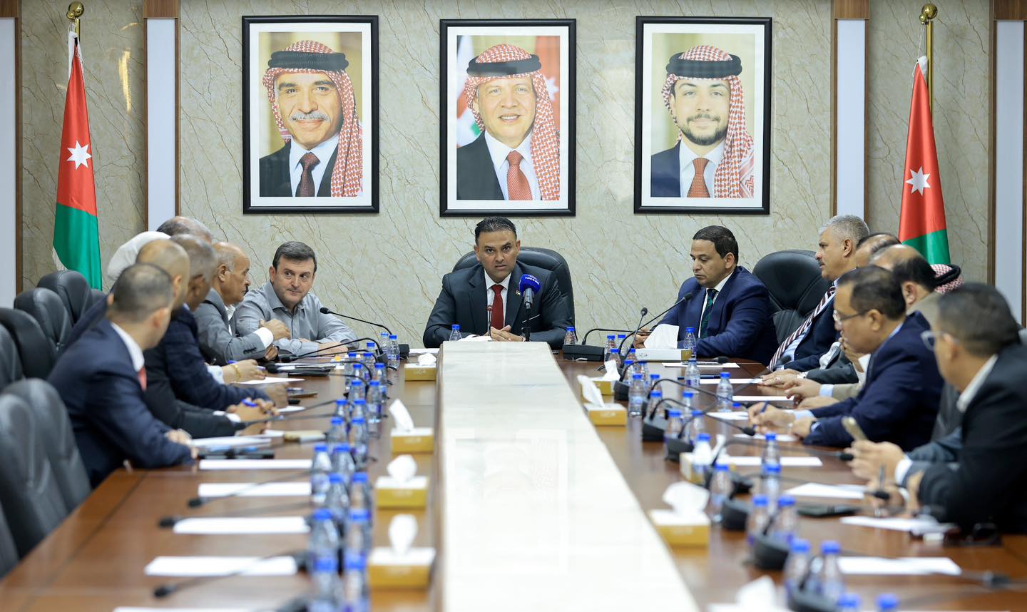 "عزم النيابية" تناقش القضايا البرلمانية ذات الأولوية