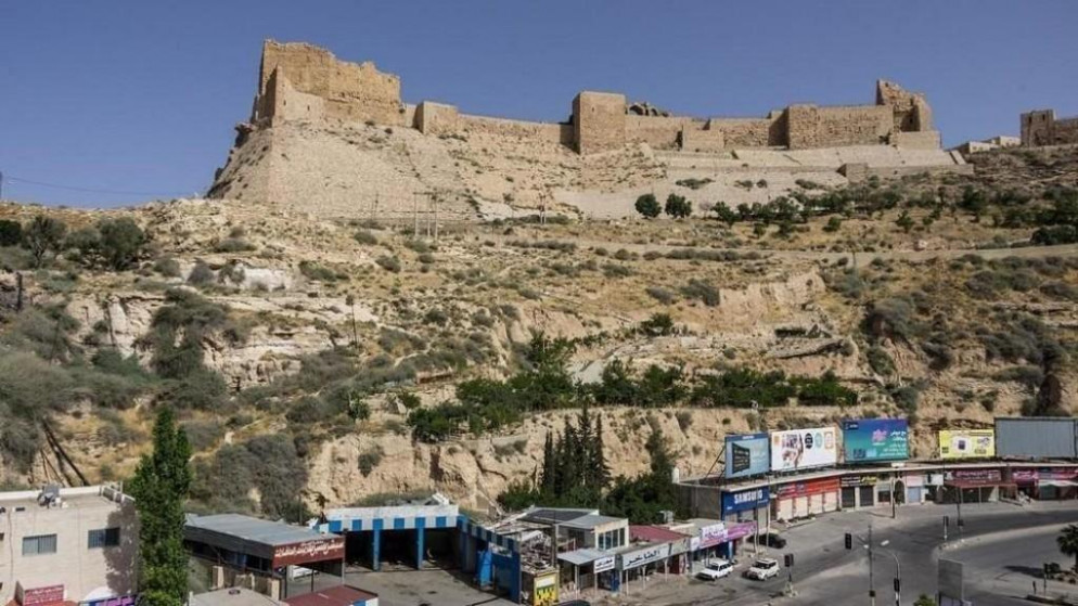 محافظ الكرك: مشروع "التلفريك" يعزز النشاط السياحي وجذب الاستثمارات