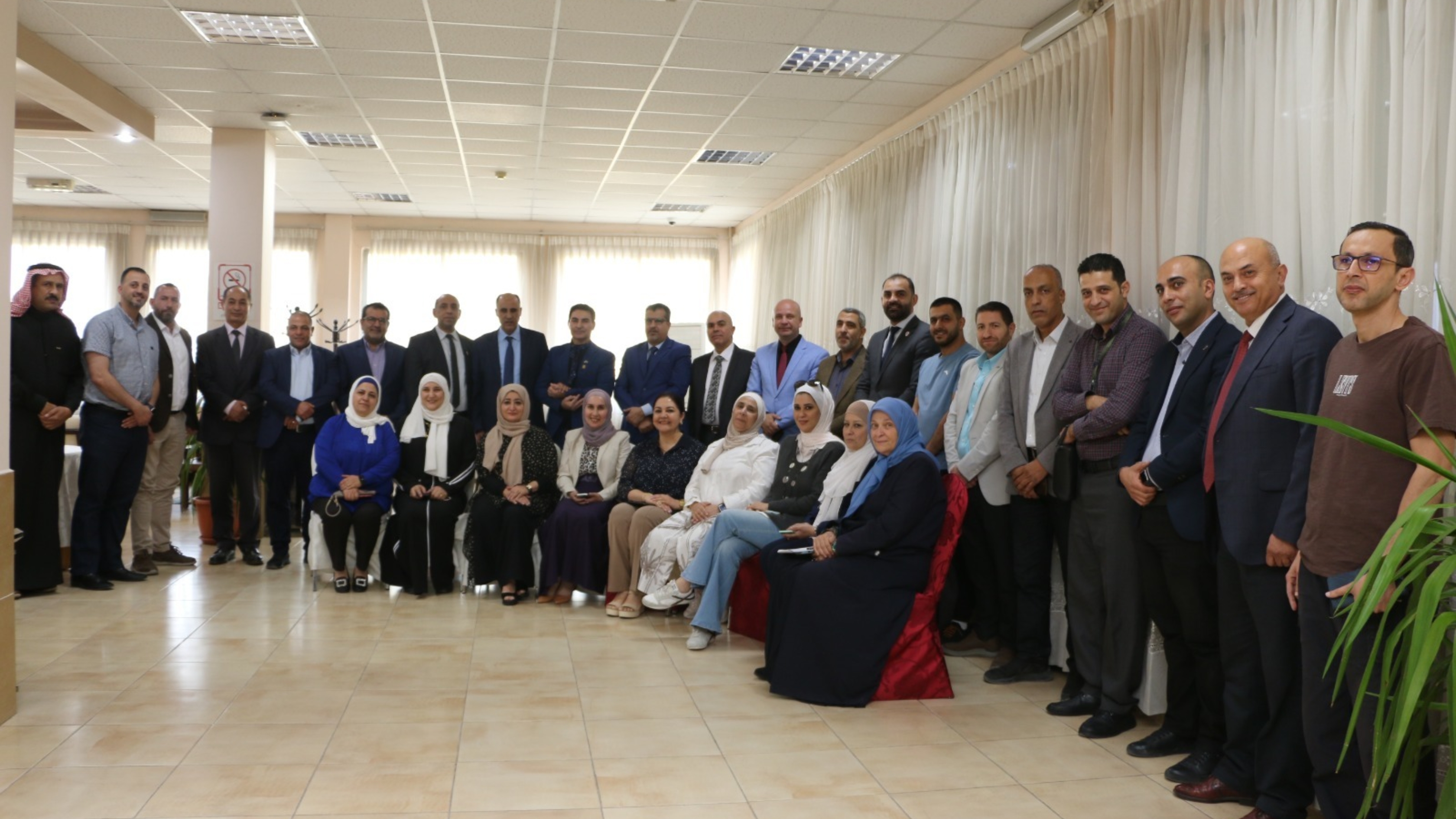 جلسة حوارية حول الحقوق والمزايا التأمينية في قانون الضمان الاجتماعي