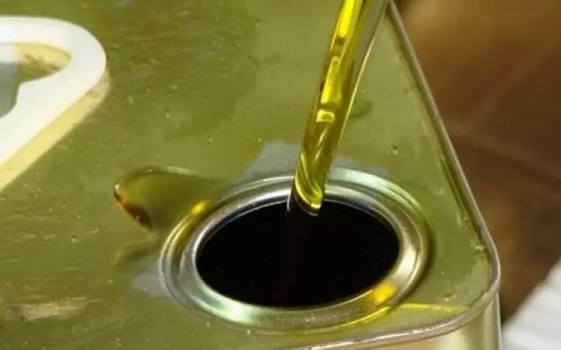 "الزراعة": بدء استقبال طلبات استيراد زيت الزيتون الأحد المقبل