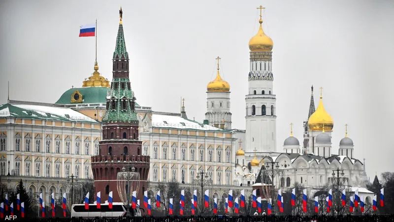 الكرملين: قمة بودابست تتطلب جهودا دبلوماسية مكثفة لحل النزاع مع أوكرانيا