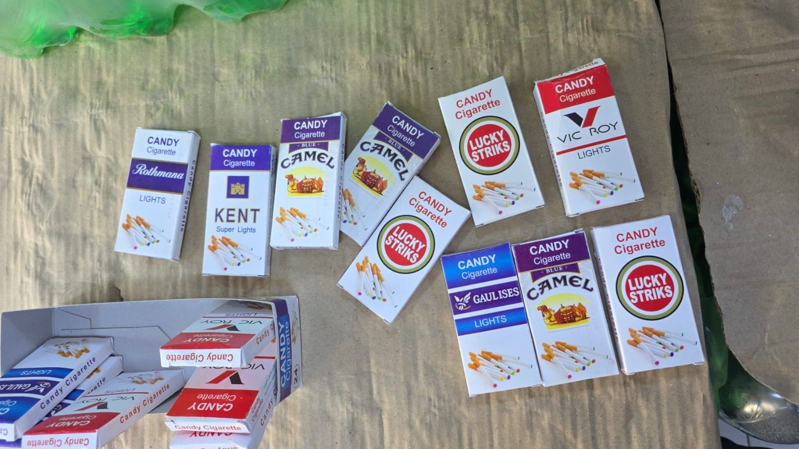 الغذاء والدواء: إغلاق سوبر ماركت بعد ضبط علكة مخالفة على شكل سجائر