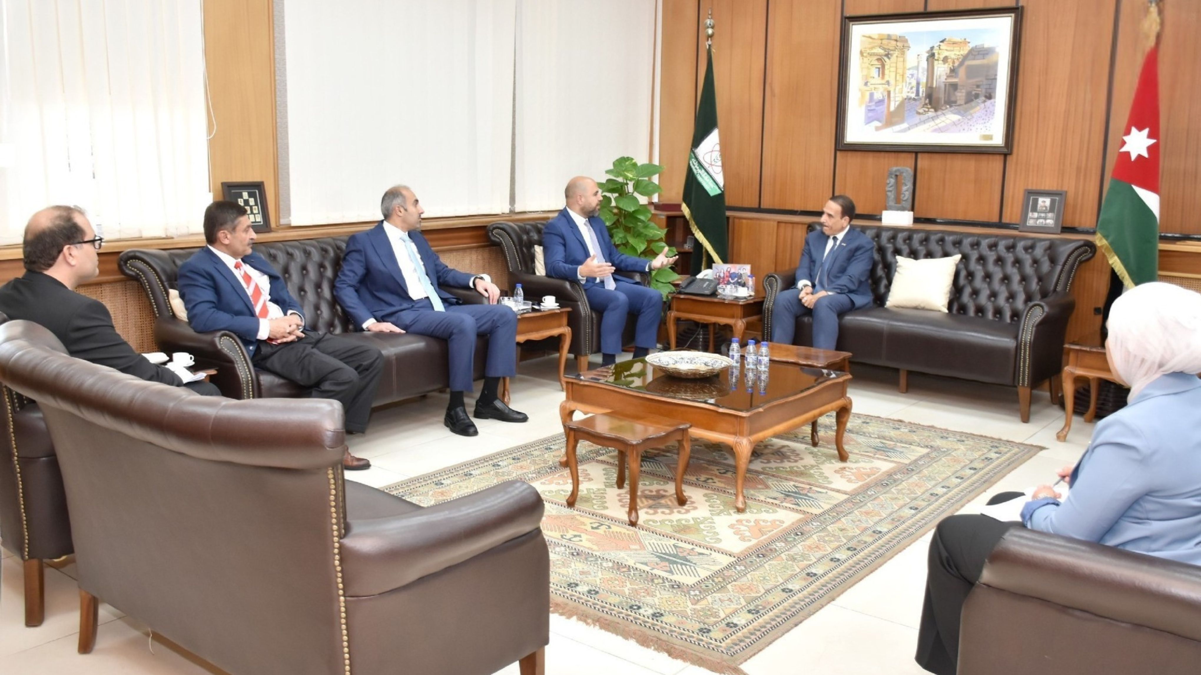 "اليرموك" و "شمال كنتاكي" الأميركية تبحثان التعاون الأكاديمي