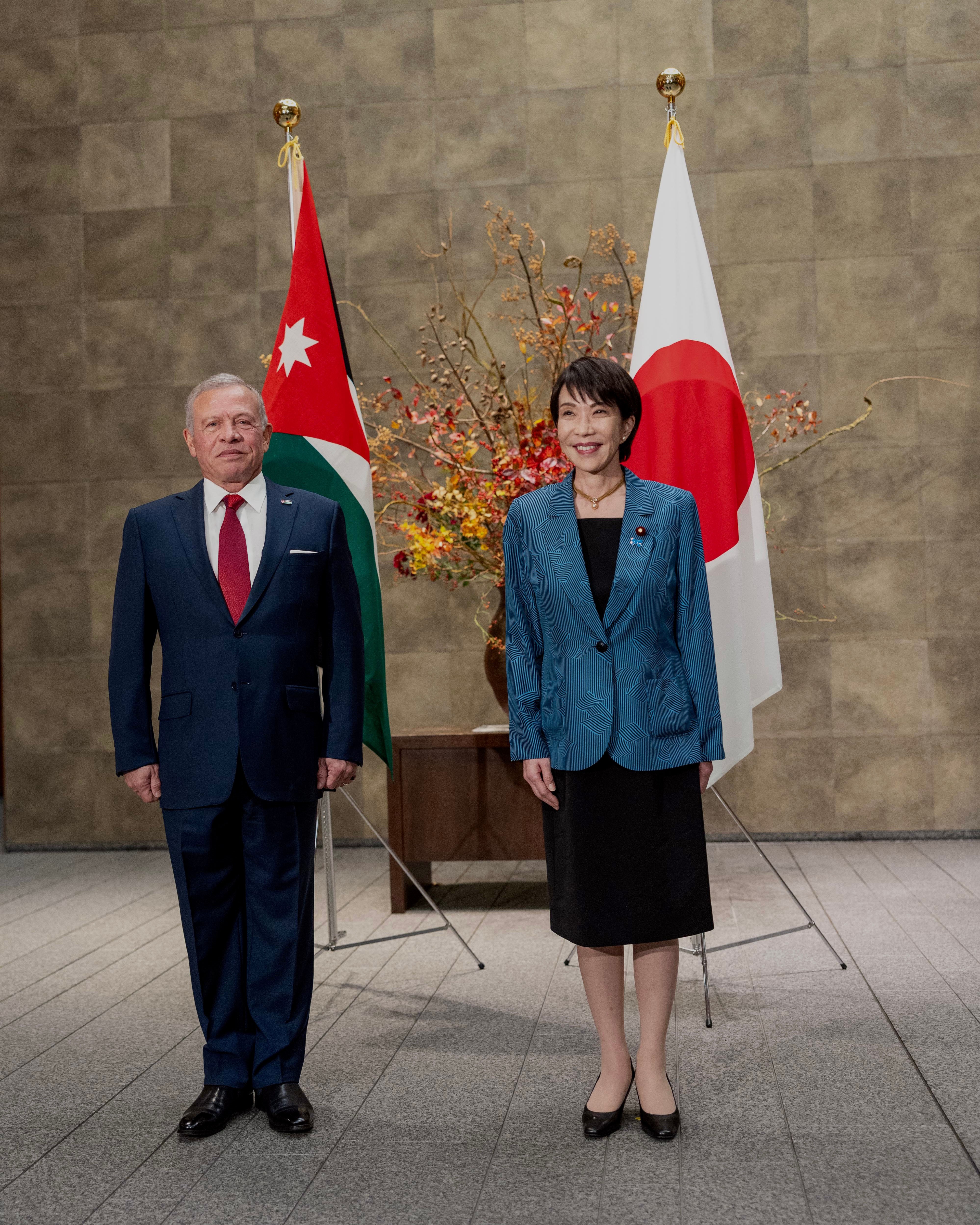 King meets Japan PM, discusses expanding economic cooperation in vital fields