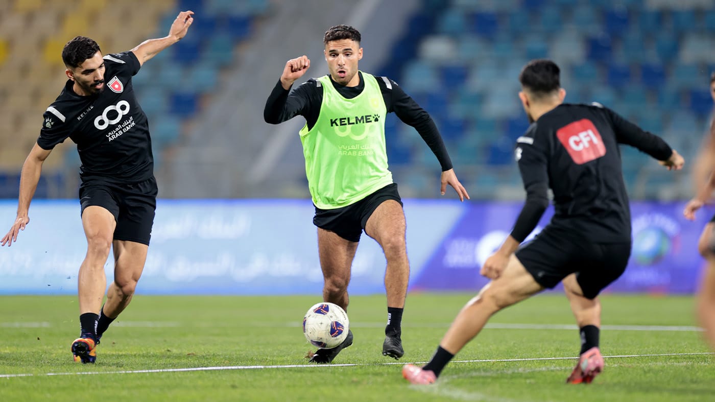 المنتخب الوطني لكرة القدم يلتقي نظيره التونسي غدا