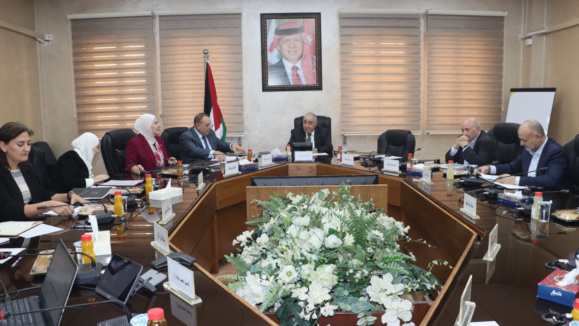 مجلس التولية لوقفية التعليم يناقش الشراكة والتعاون مع مبادرة مدرستي