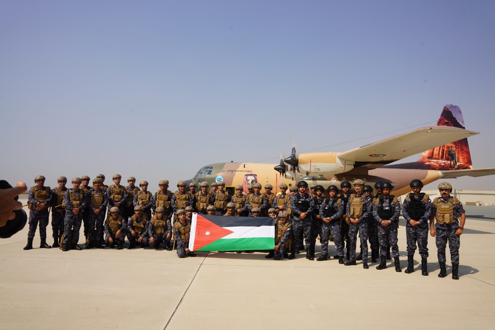 اختتام فعاليات التمرين البحري المشترك "الموج الأحمر