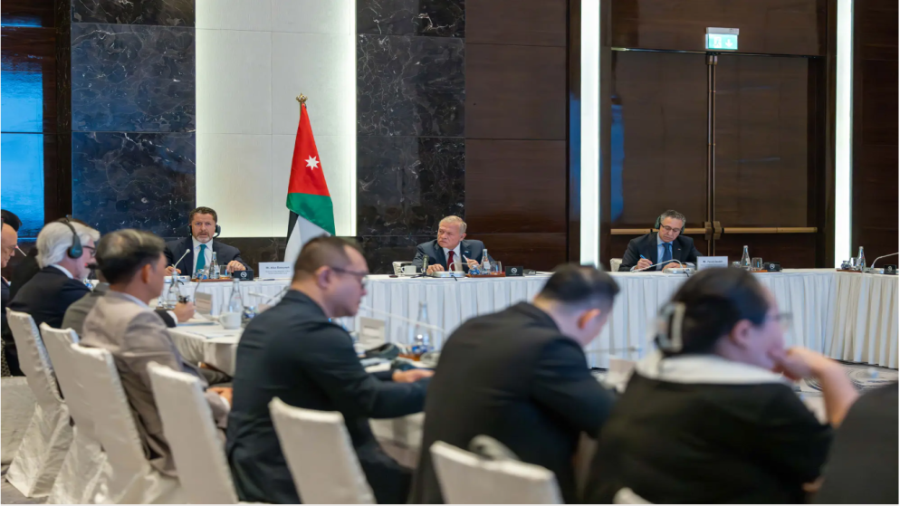 قادري : اهتمام ملكي لإقامة شراكات مع فيتنام بصناعة المحيكات