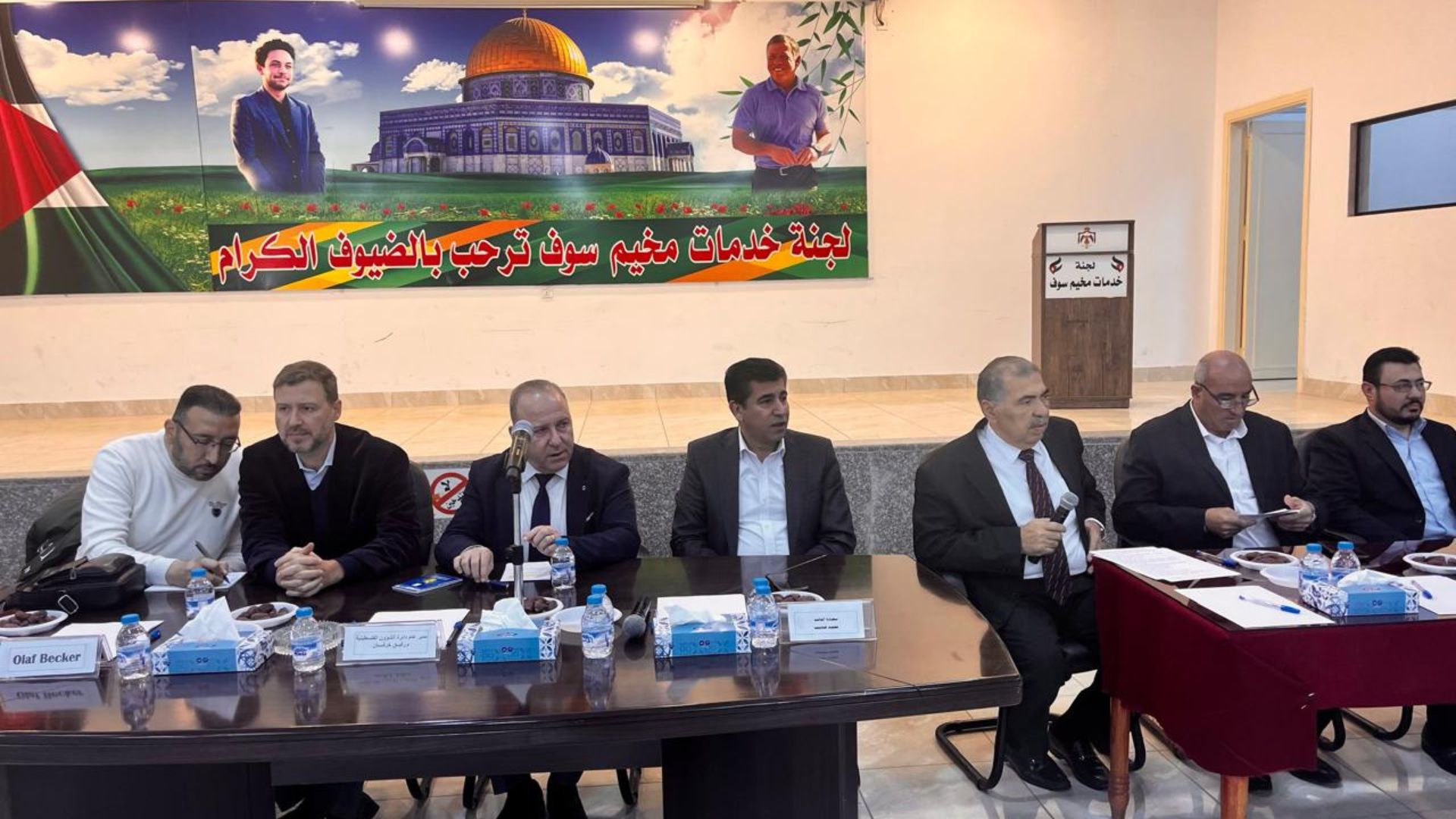 خرفان: الدعم الملكي لأبناء المخيمات يعكس حرص الملك للنهوض بواقعهم المعيشي