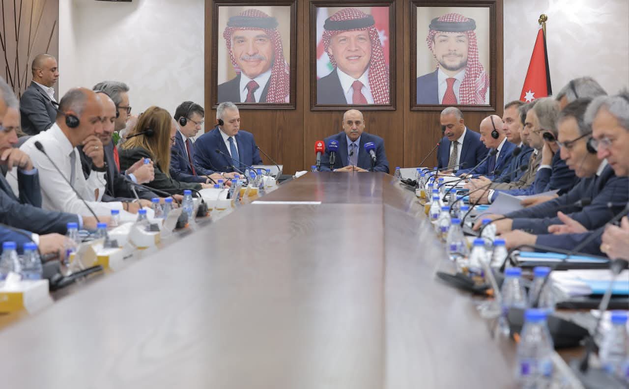 القاضي يفتتح أعمال المؤتمر العام للجمعية البرلمانية الدولية للأرثوذكسية