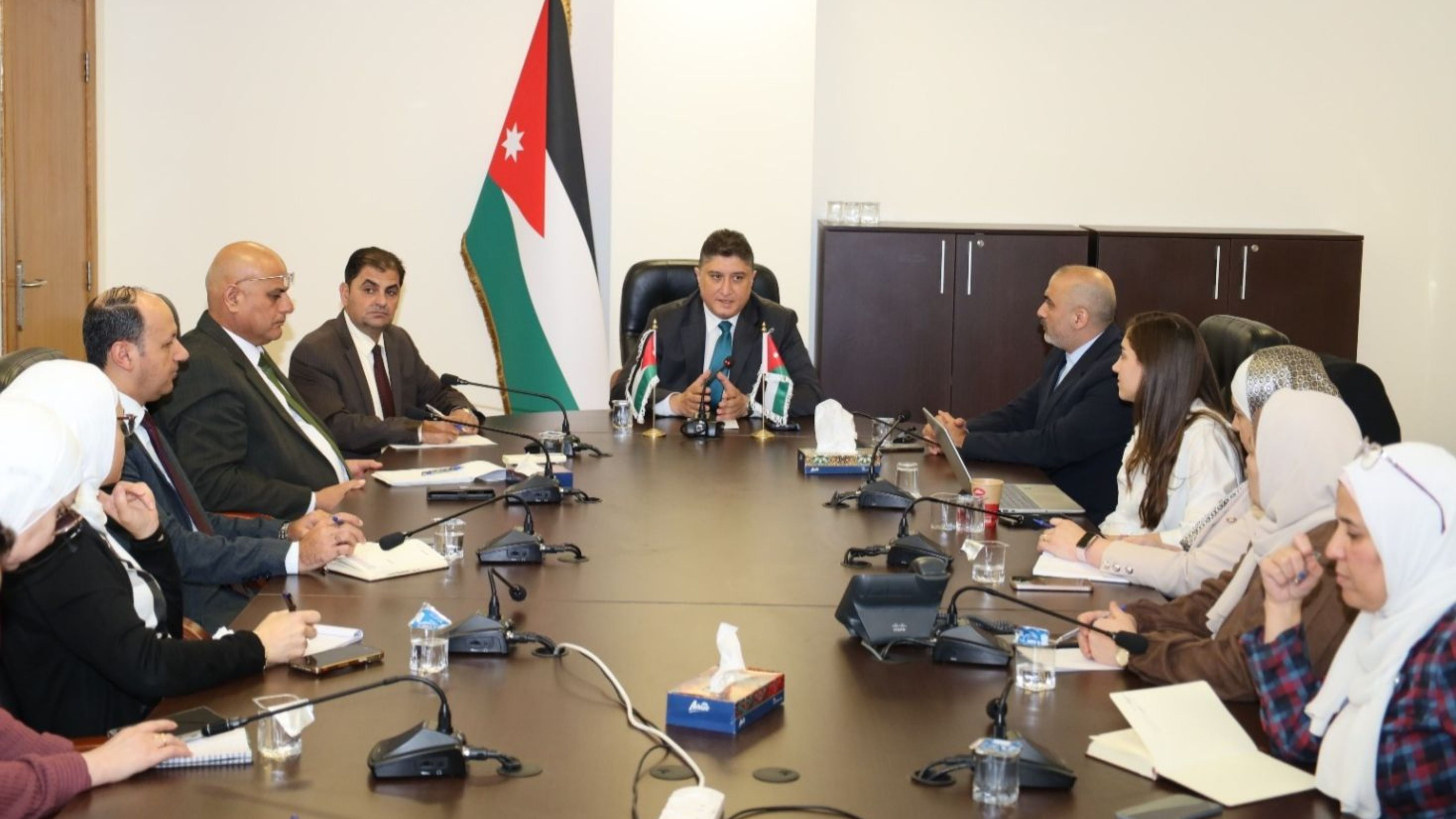 اجتماع في "النقل" يبحث تعزيز الجاهزية الرقمية  تقييم ادارة التغيير والثقافة الرقمية