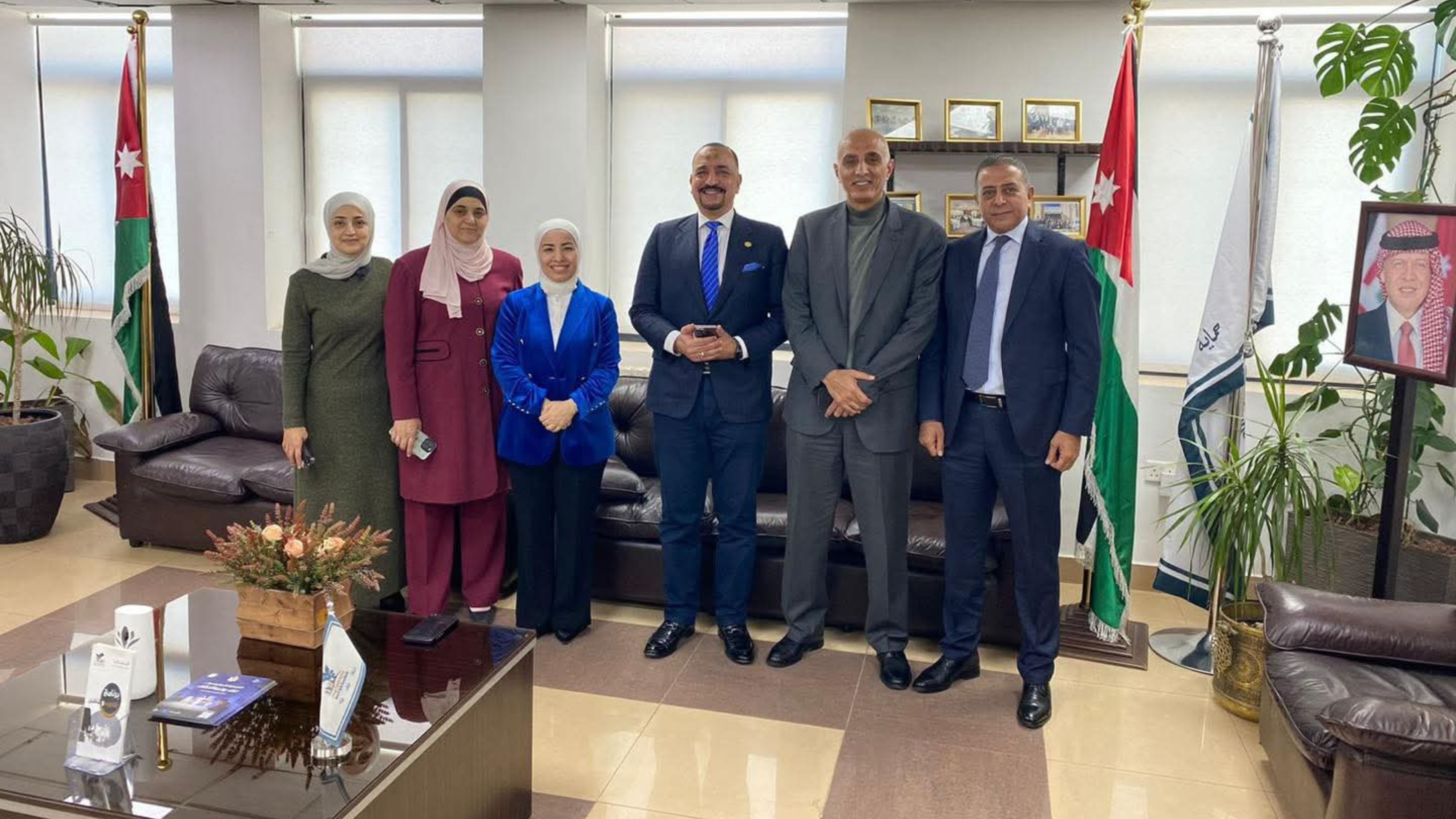 "المعونة الوطنية" يبحث تبادل الخبرات مع مصر في الحماية الاجتماعية