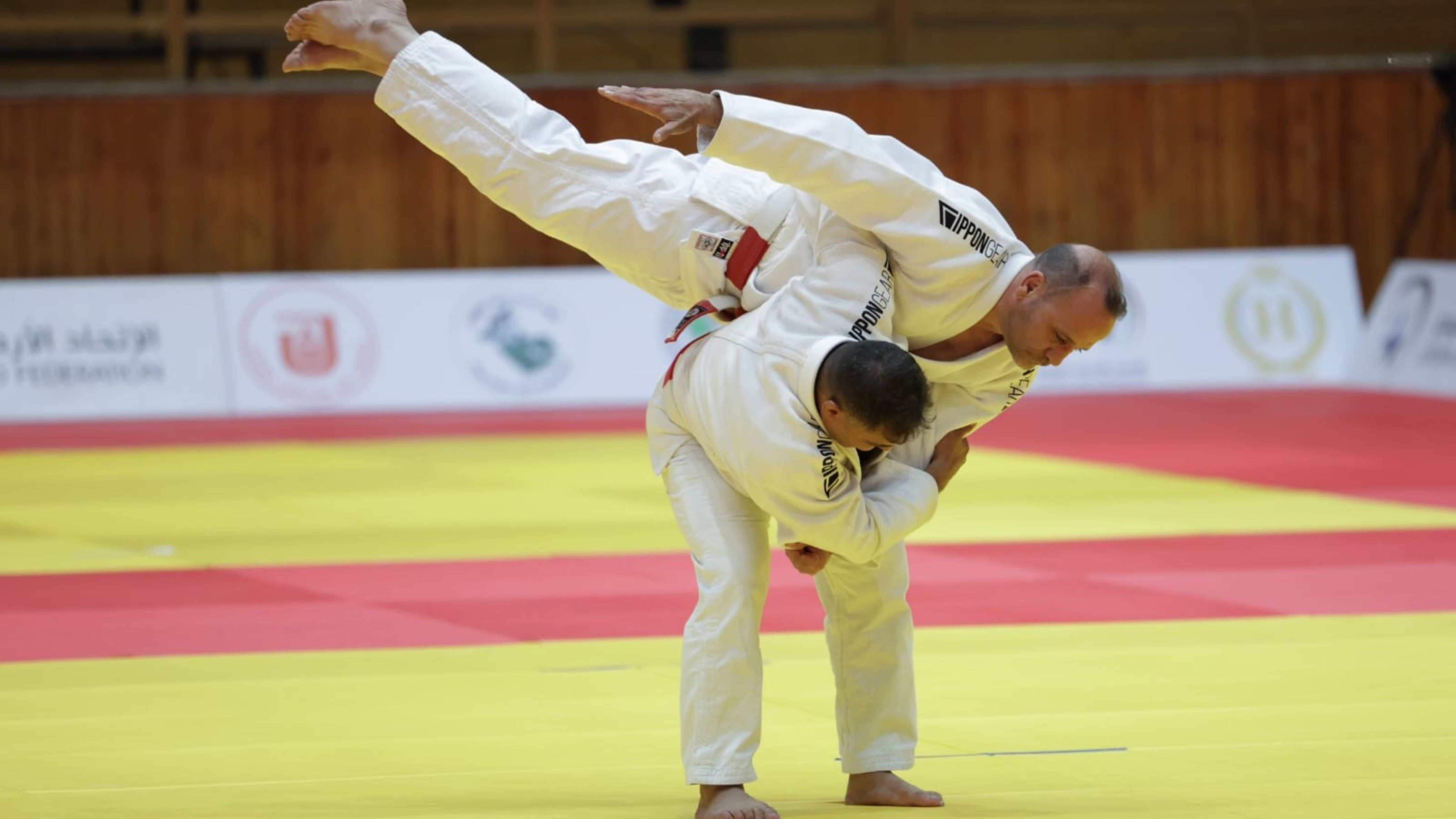 انطلاق منافسات بطولة غرب آسيا للجودو في عمان