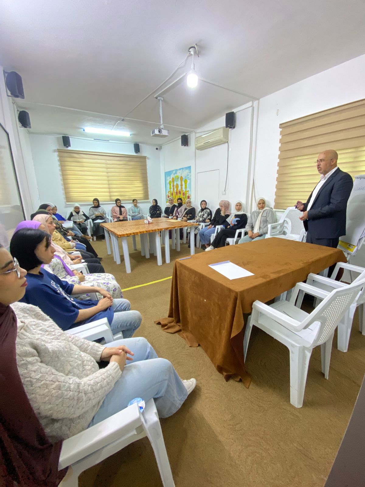 ورشة في مركز شابات لواء الطيبة حول إدارة المشاريع