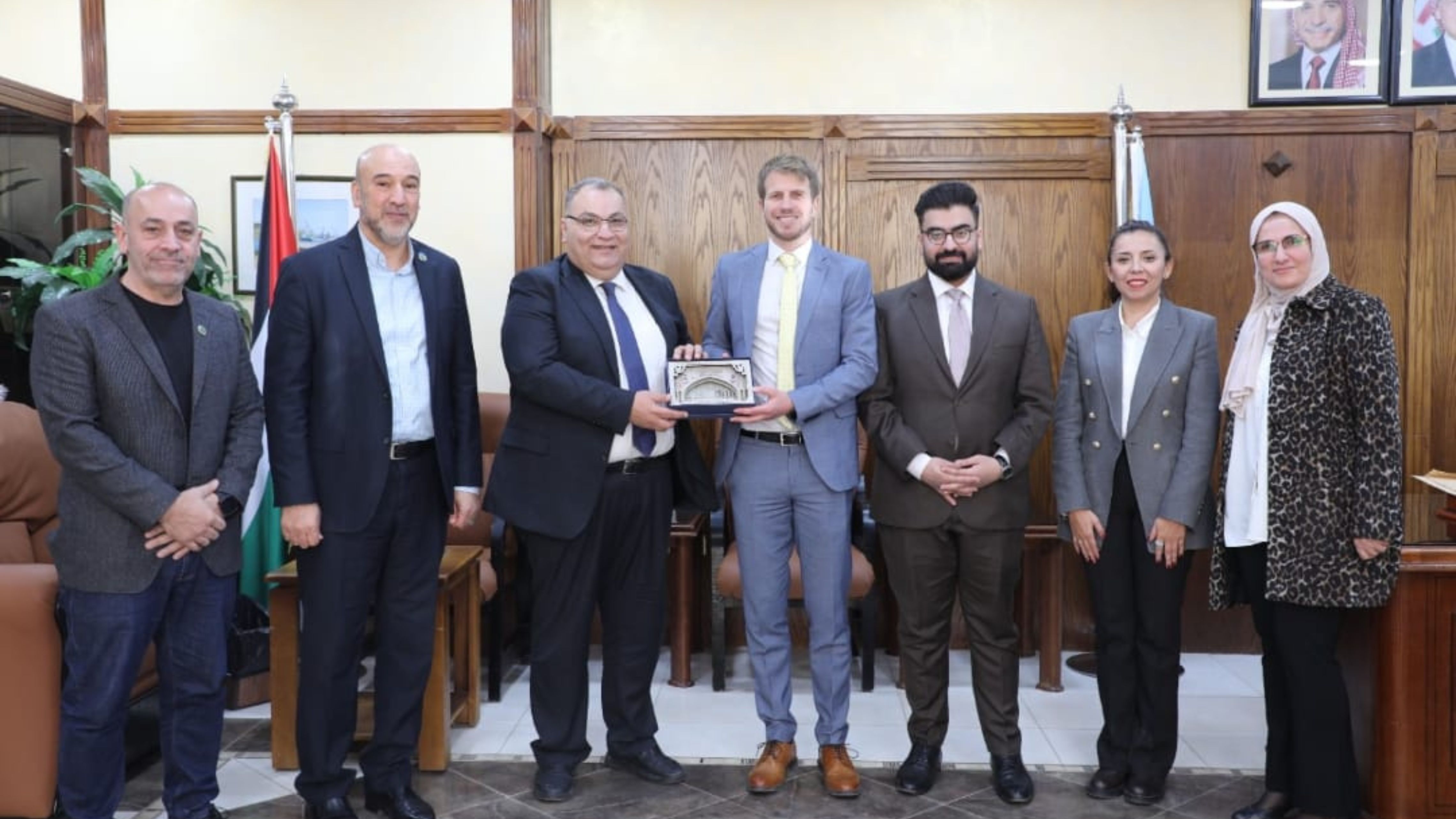 جامعة الزرقاء والثقافي البريطاني يوقعان اتفاقية