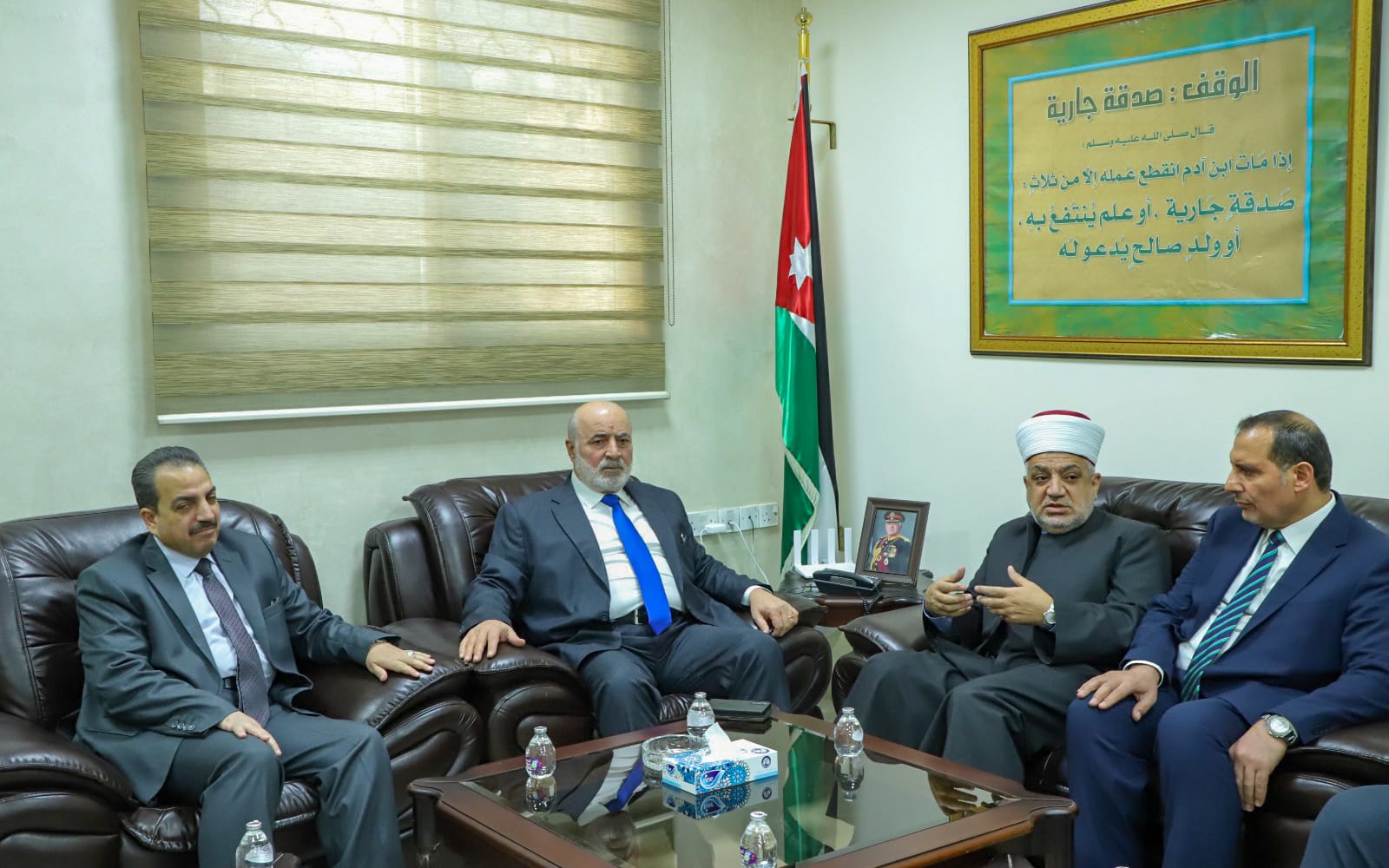 وزير الأوقاف يلتقي رئيس وأعضاء المجلس الاقتصادي والاجتماعي