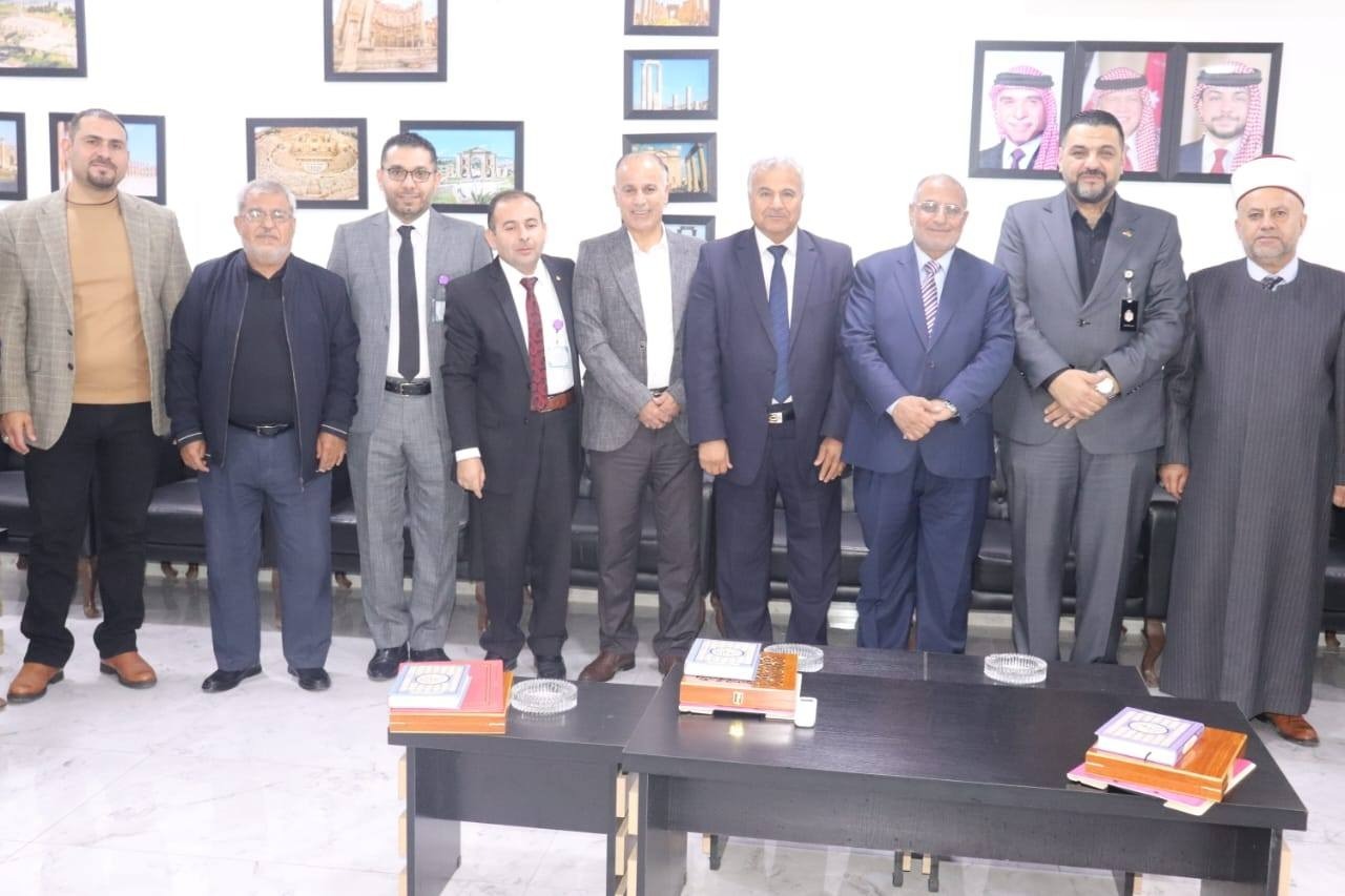 مؤتمر "القرآن الكريم والحرف العربي" الثامن في جرش