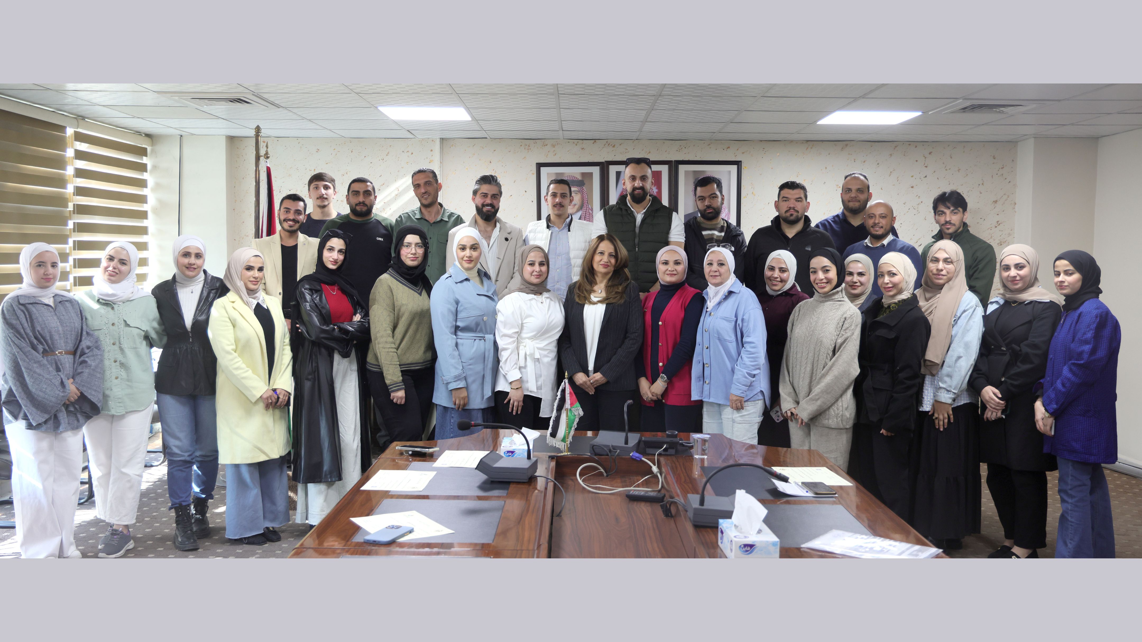 اختتام دورة صحفية شاملة في "بترا"