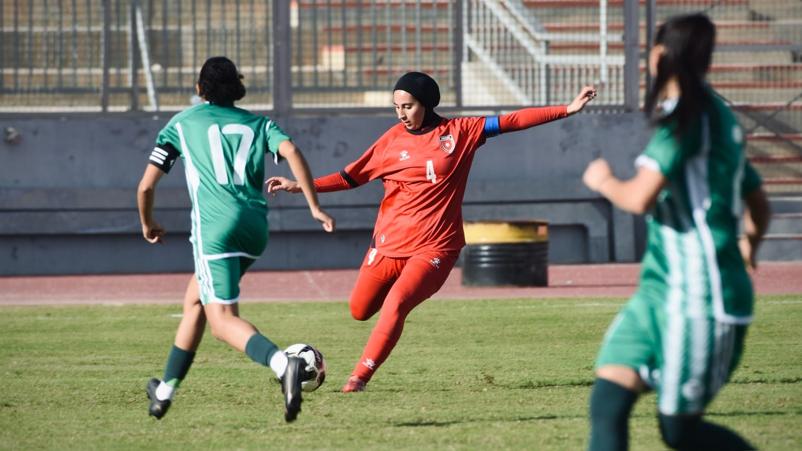 منتخب الشابات يخسر أمام نظيره الجزائري