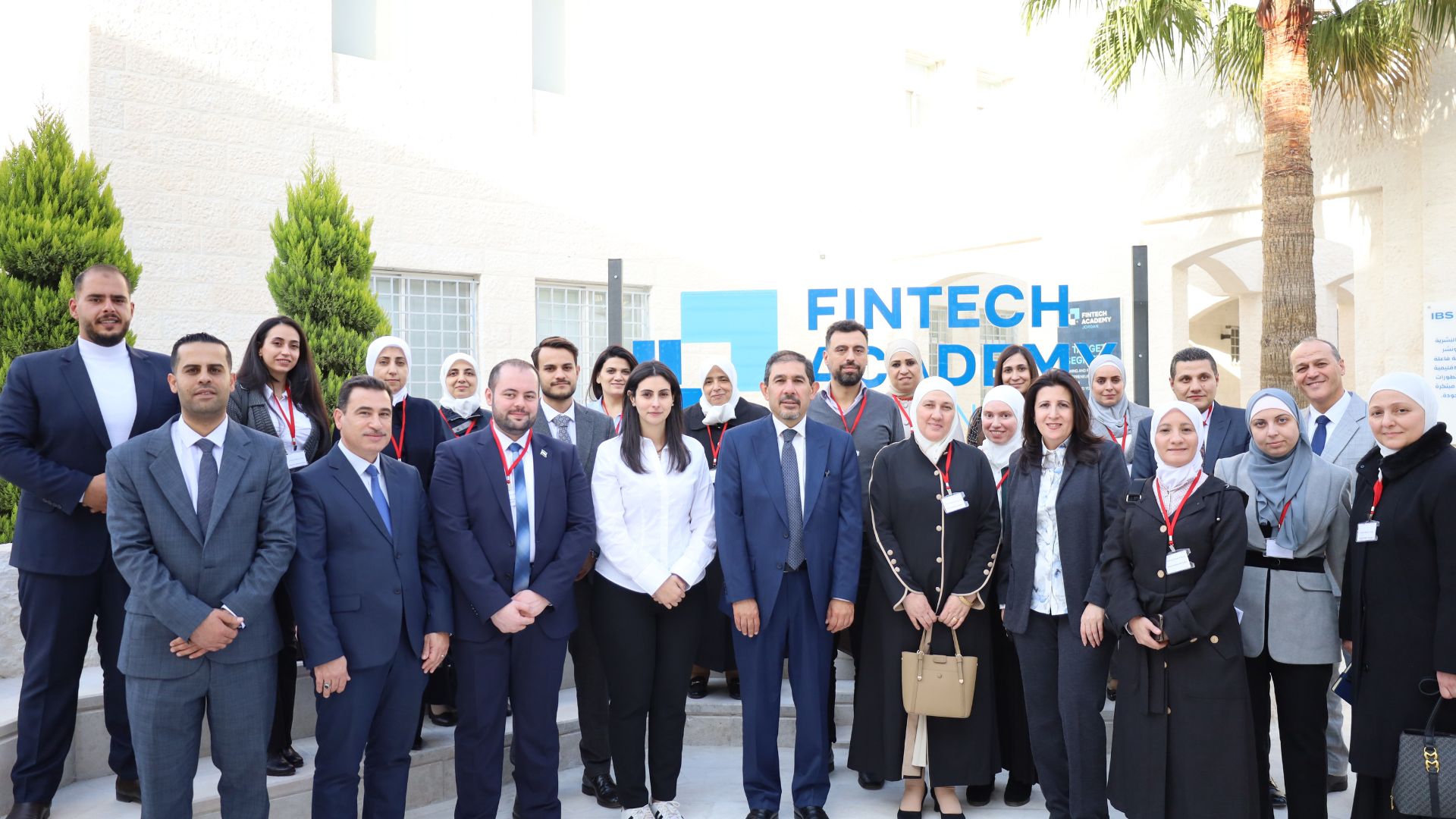 وفد من مصرف سوريا المركزي يطلع على تجربة معهد الدراسات المصرفية وأكاديمية "الفنتك" الأردنية