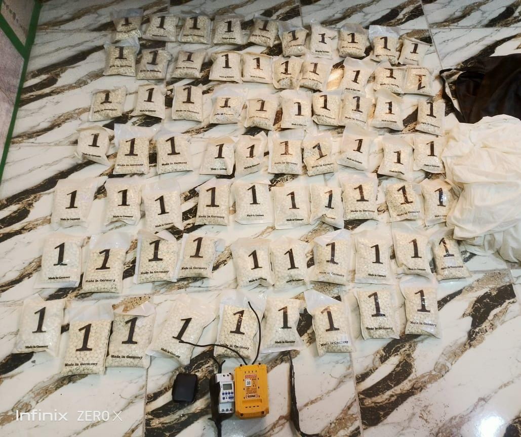 المنطقة العسكرية الشرقية تحبط محاولة تهريب مخدرة بواسطة بالونات