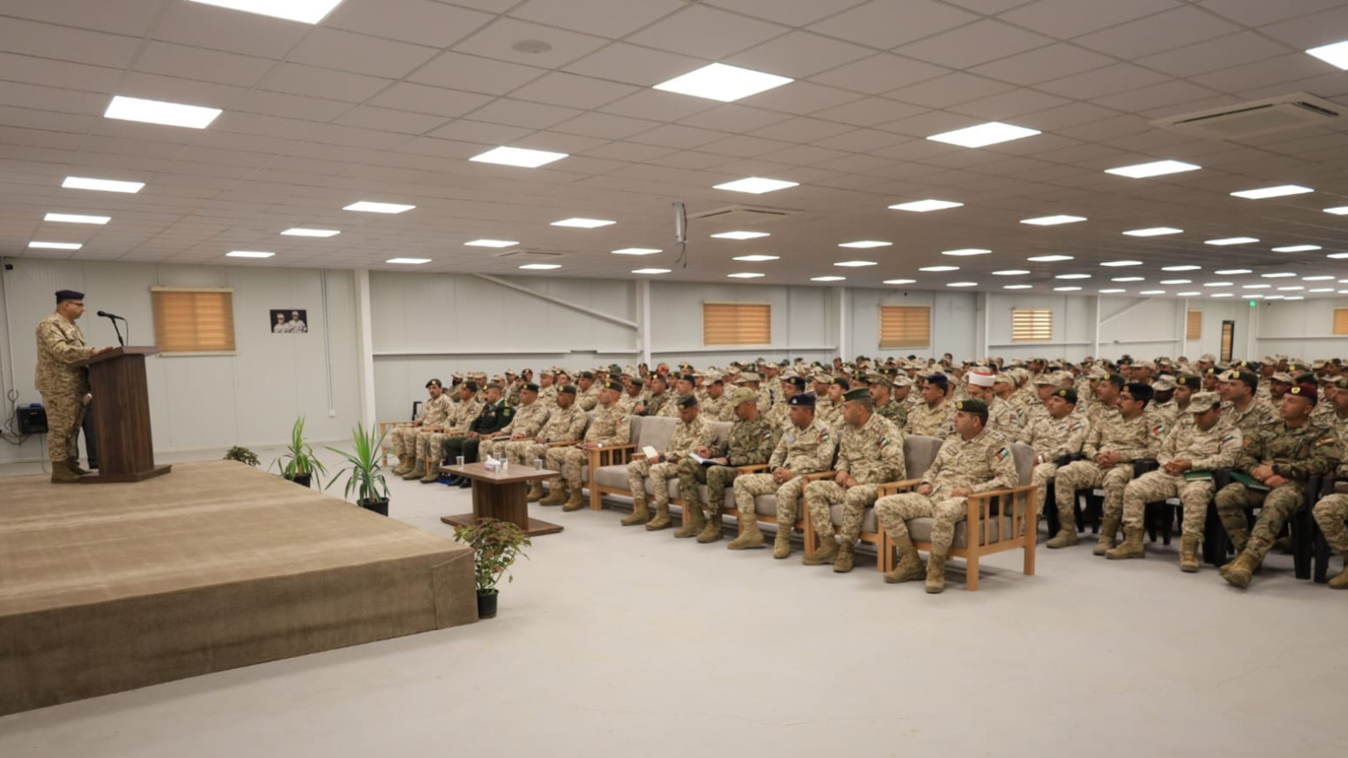 افتتاح دورة "أساليب التدريب الجيد" في مركز خدمة العلم