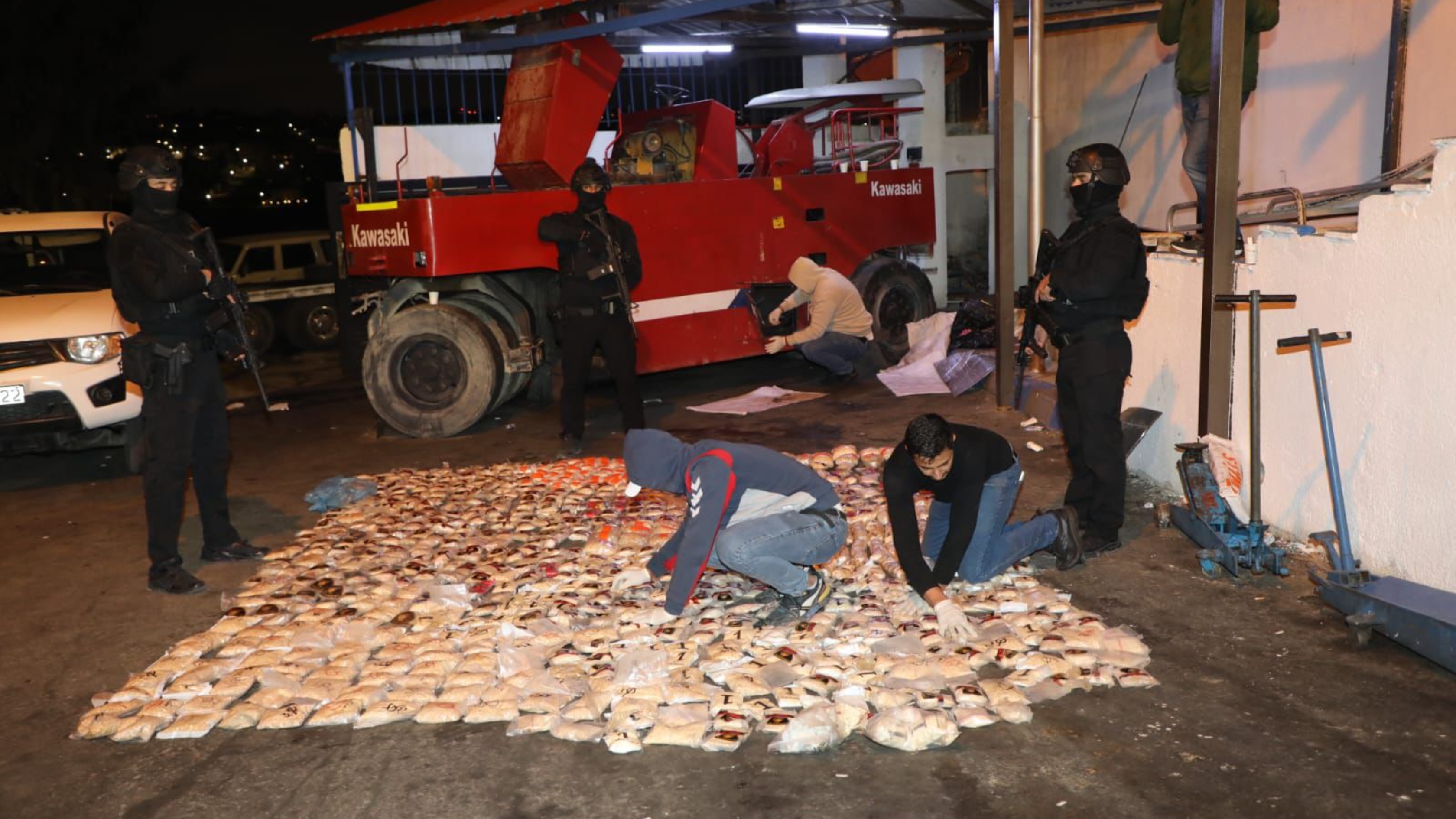 إحباط محاولة تهريب مليون ومئتي ألف حبة مخدرة لإحدى دول الجوار