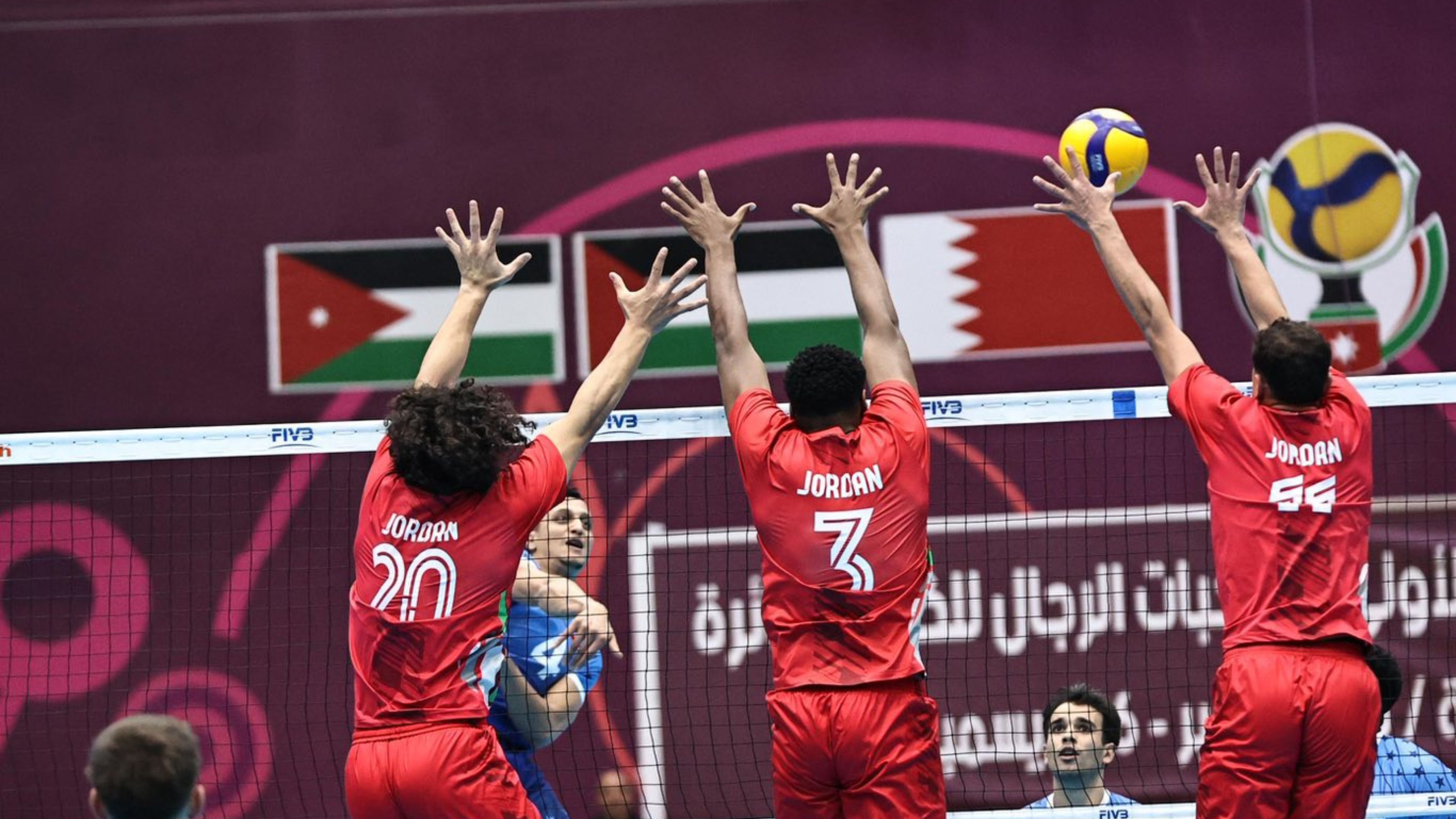 منتخب الطائرة يخسر أمام تونس ببطولة كأس التحدي العربي