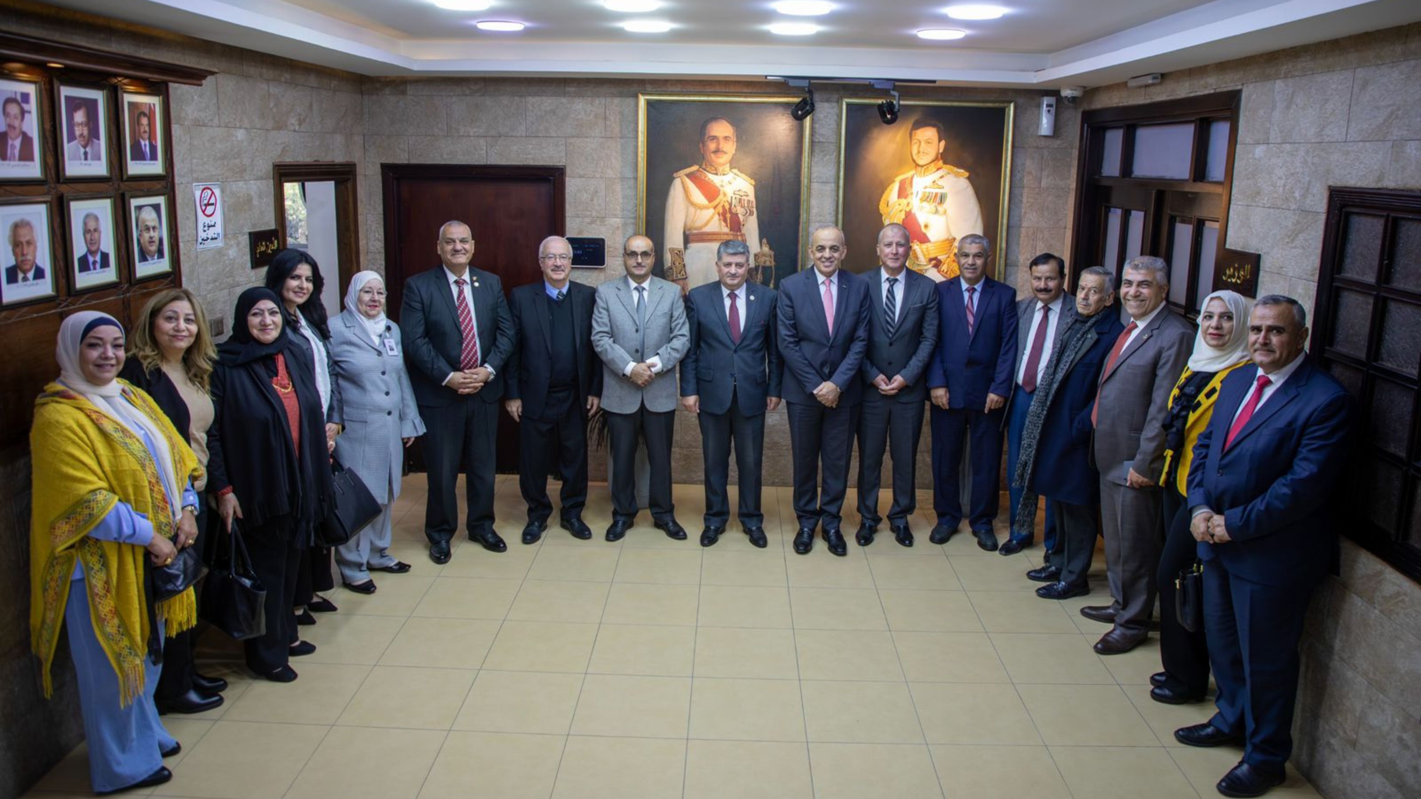 وزير السياحة والآثار يلتقي وفد جمعية عون الثقافية الوطنية