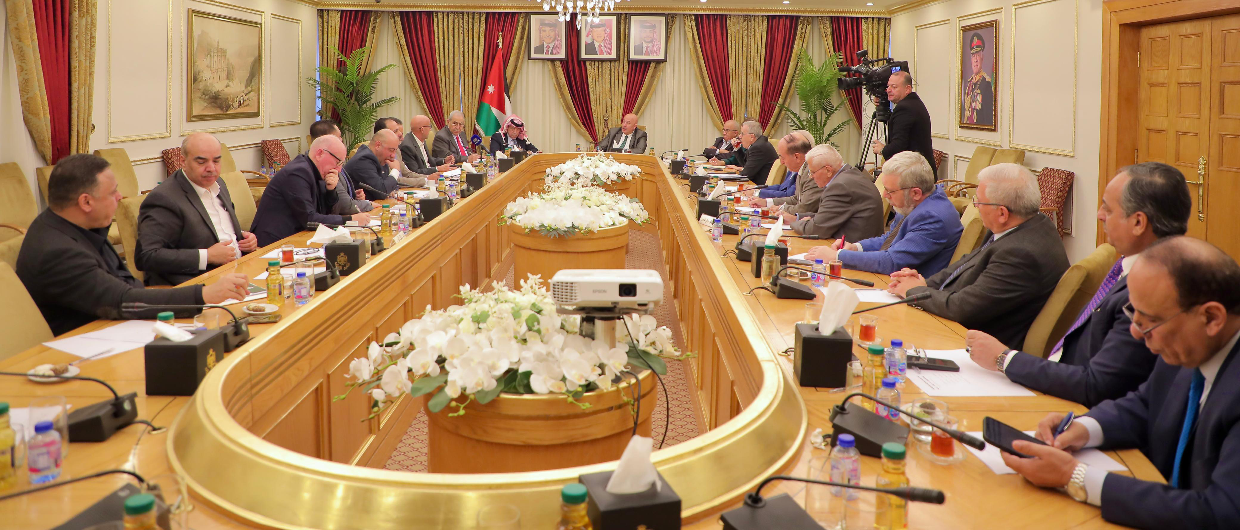 "مالية الأعيان" تبحث استراتيجيات وزارتي المياه والشباب