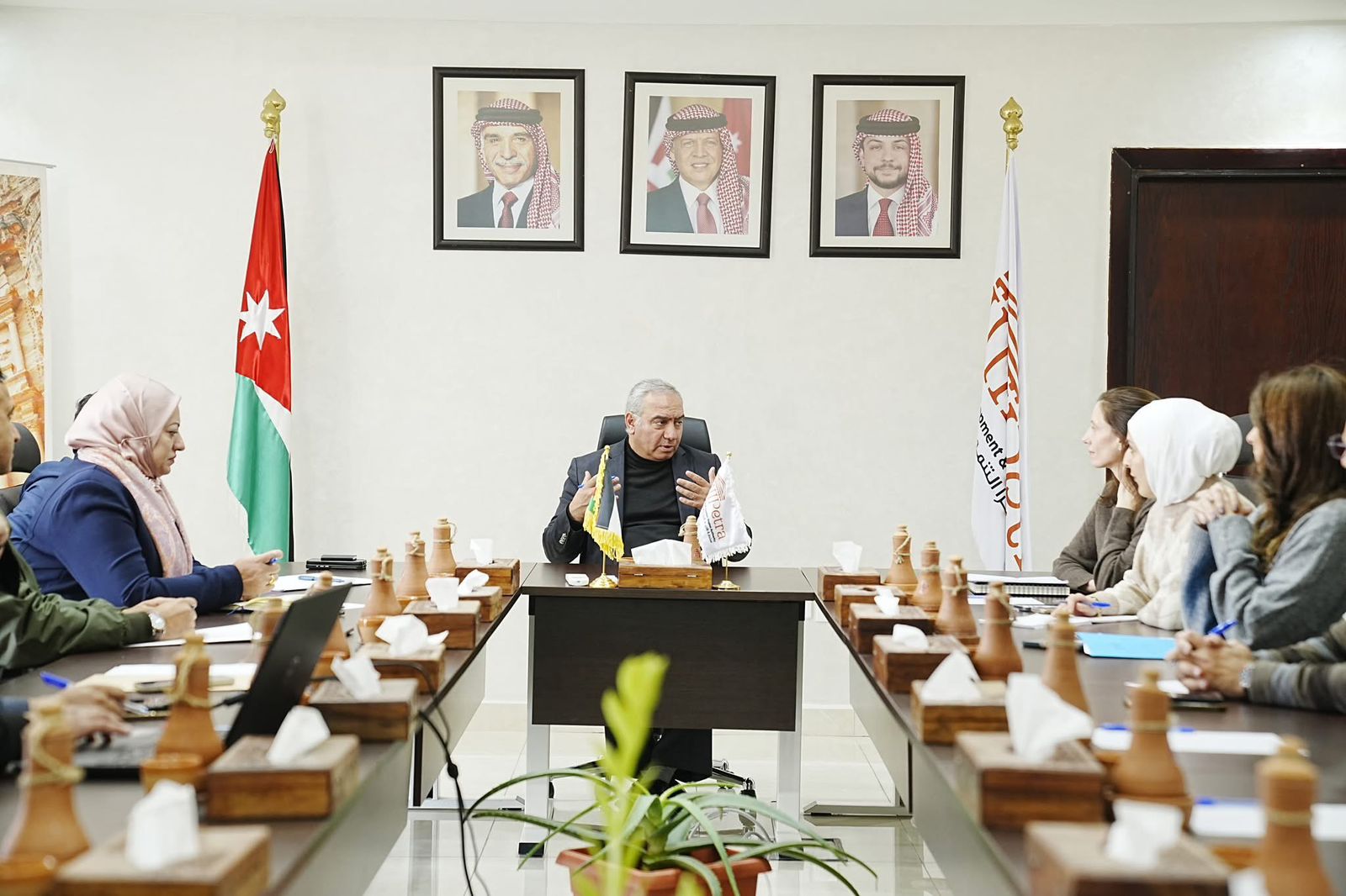 البريزات يبحث والسفارة الأميركية تنفيذ "سياحة النمو الأخضر"