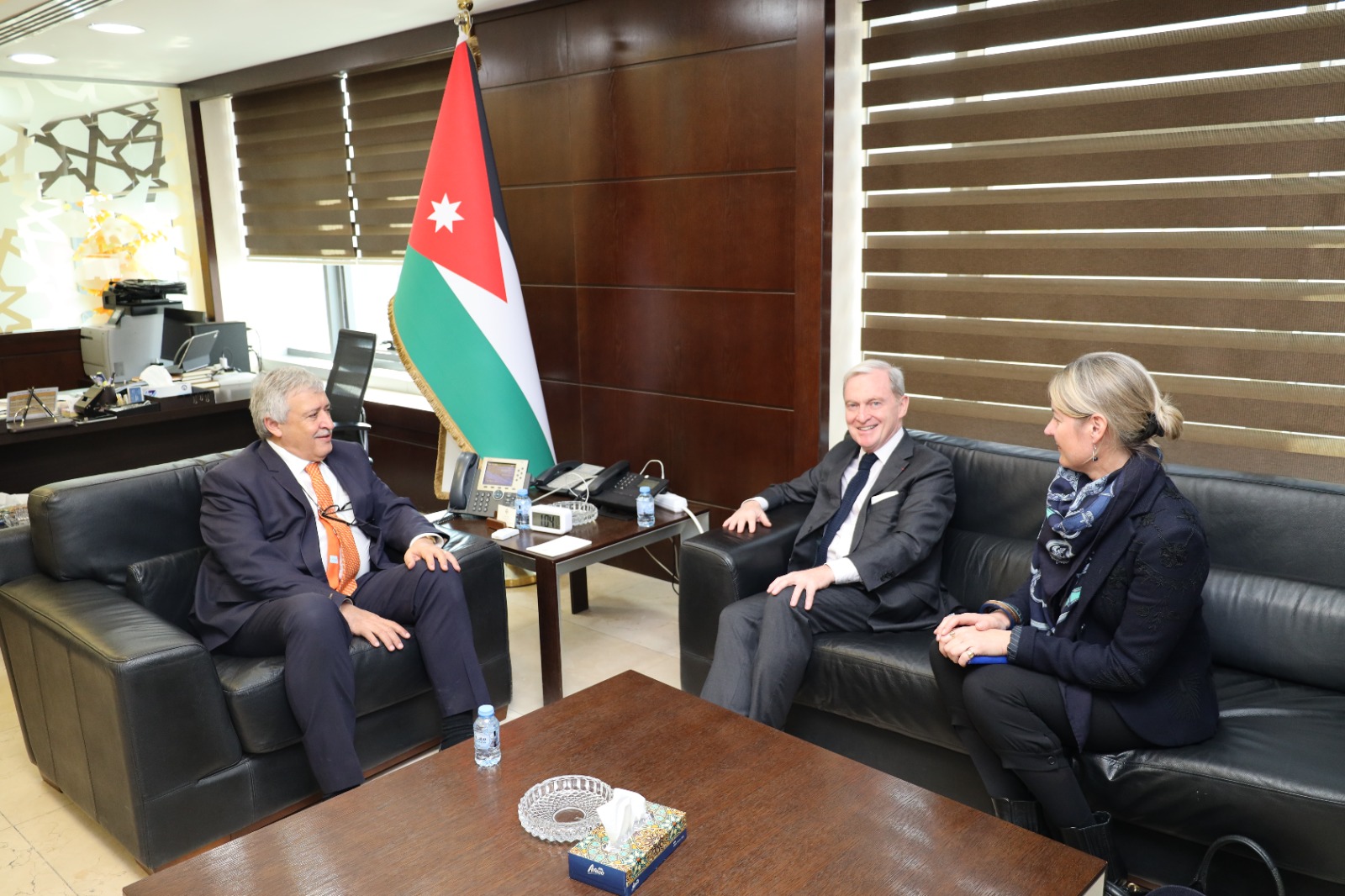 Jordan, France Explore Expanded Cooperation in Transport Sector
