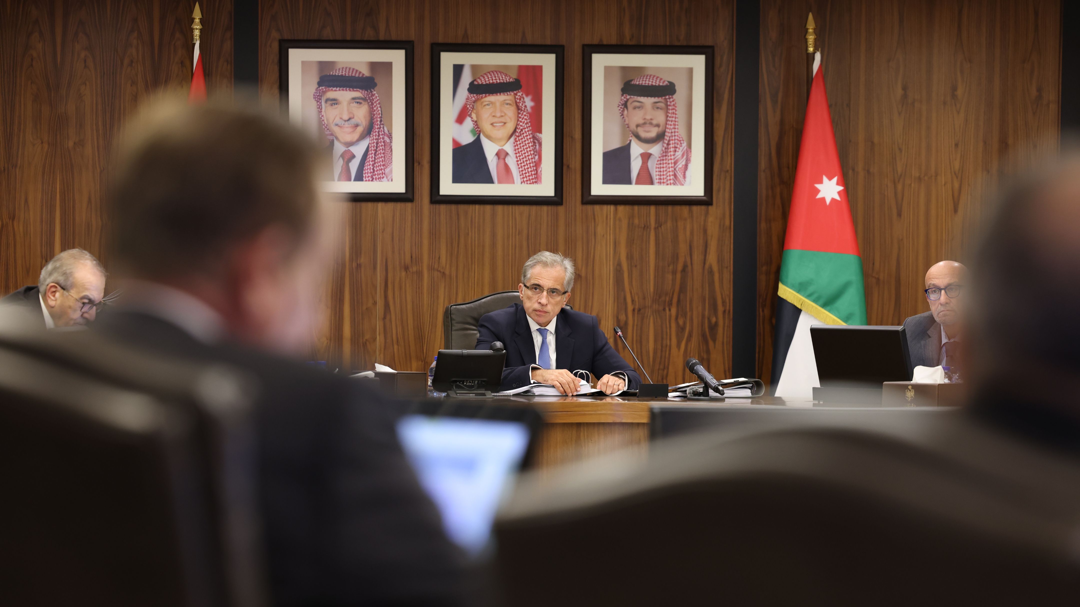 Cabinet extends tax incentives to Petra region; approves economic, aviation, education decisions