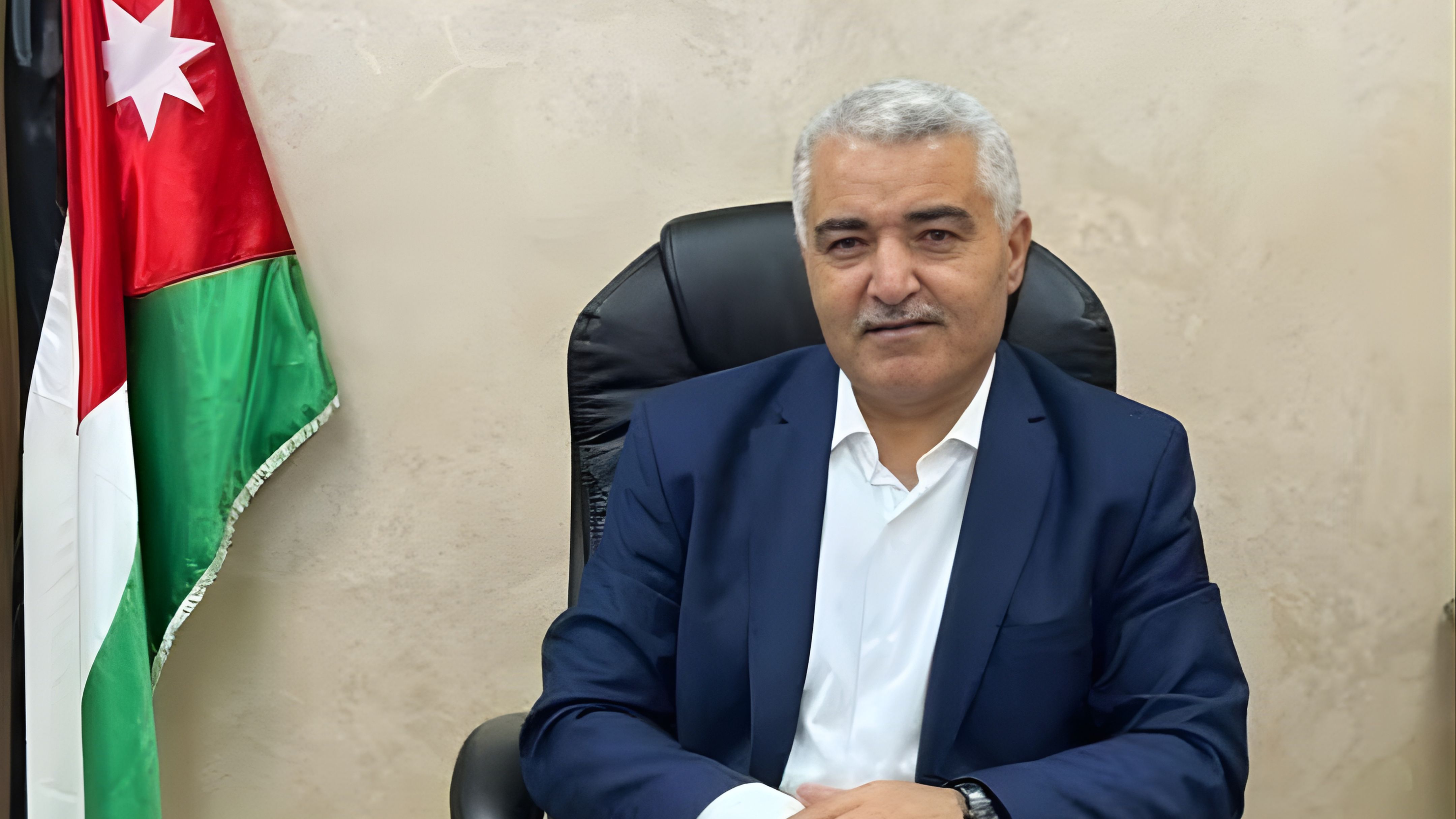 محافظ معان يوجه بتأمين السلع الأساسية ومراقبة الأسواق خلال فصل الشتاء