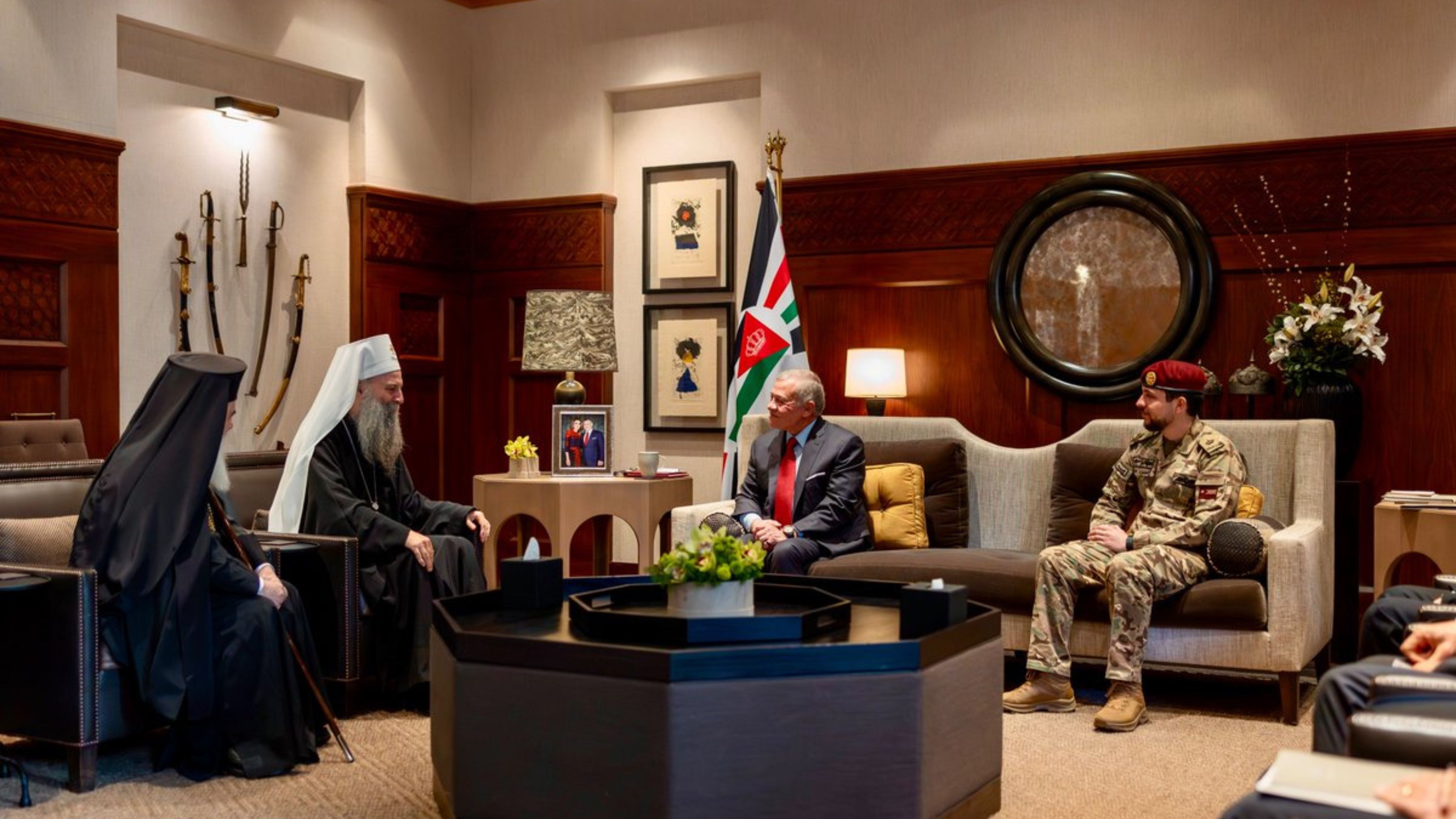 King stresses importance of restoring stability in Middle East, preserving Christian presence in region. (Update)