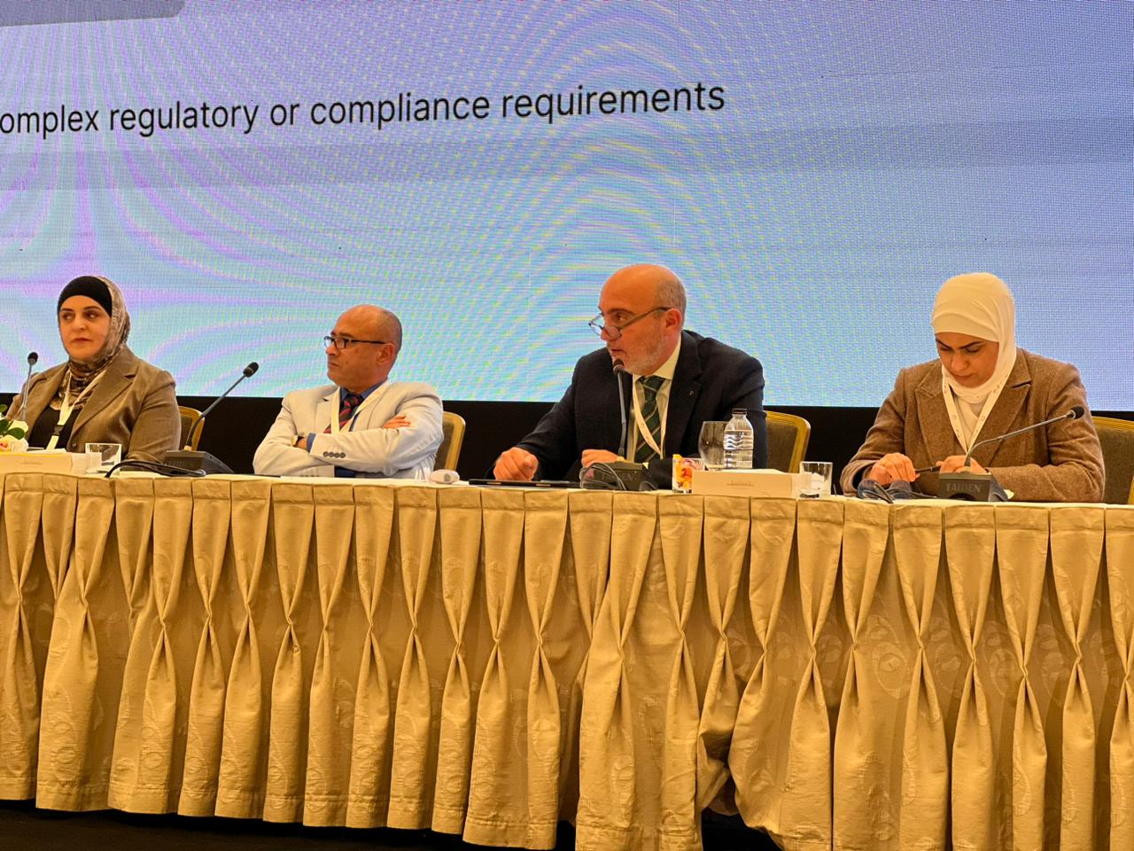 إنتاج: 4 آلاف مشروع تخرّج لتقليص الفجوة بين مخرجات التعليم  والصناعة