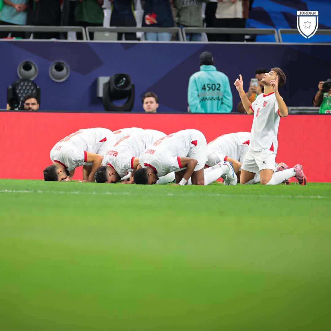 فوز النشامى على المنتخب العراقي يدخل الفرح لقلوب الأردنيين