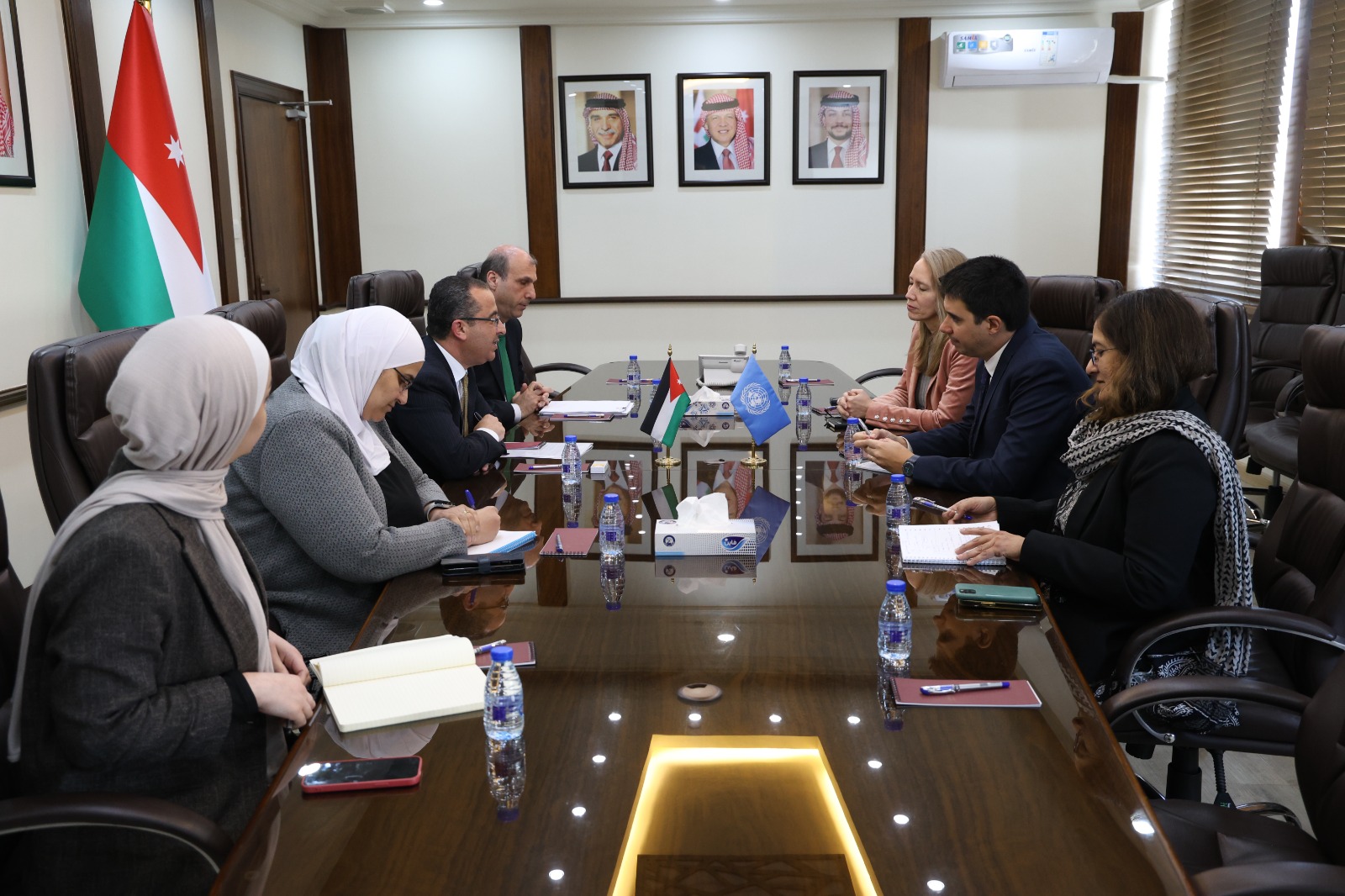 أمين عام "التخطيط" يلتقي رئيس مكتب الأمم المتحدة للشباب