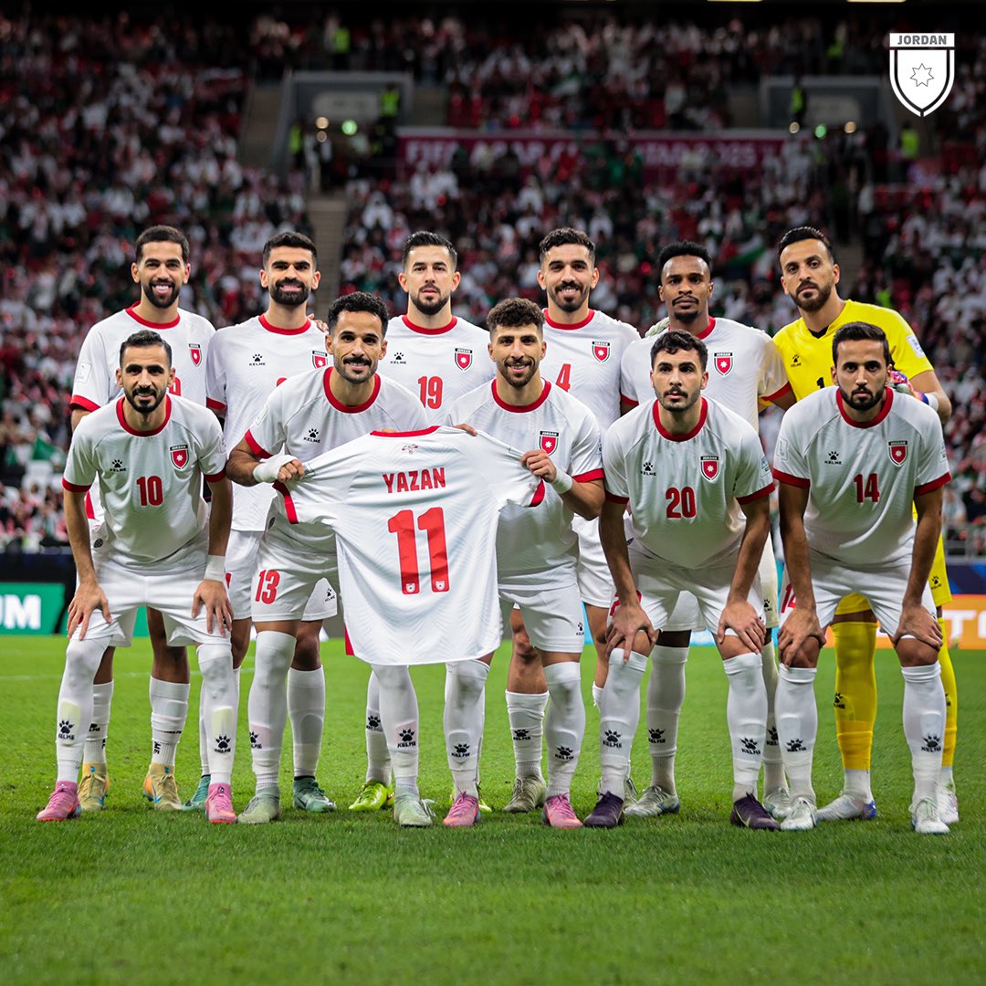 National football team qualifies for Arab Cup final in presence of Crown Prince