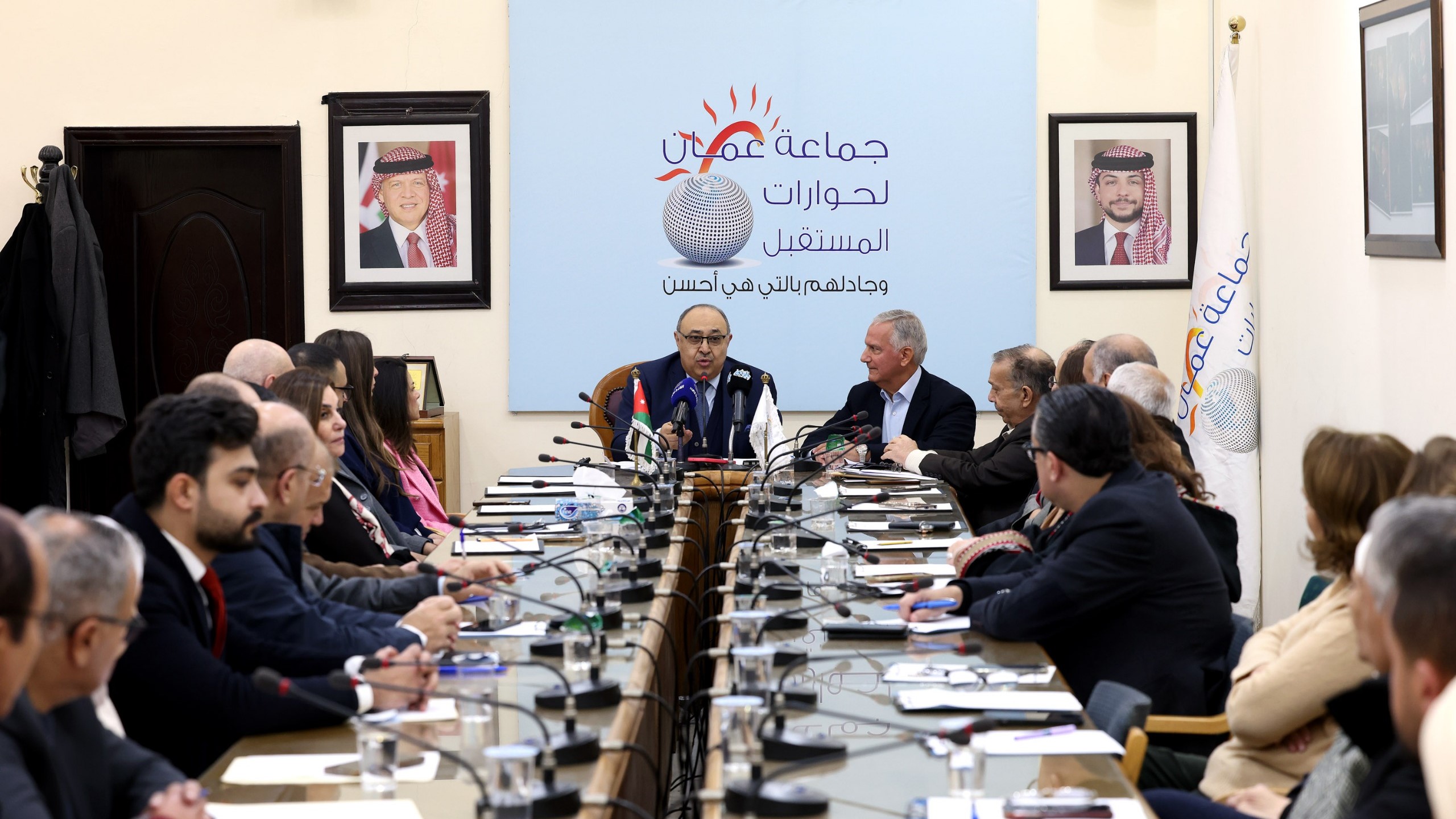 ندوة حوارية تناقش فكرة المدينة الجديدة وتصوراتها المستقبلية